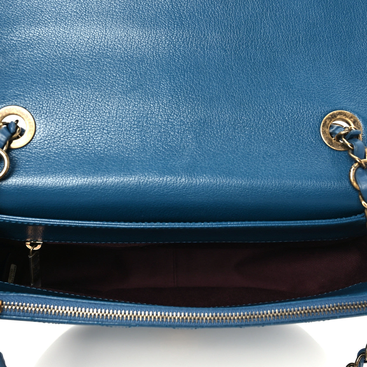 Shiny Calfskin Goatskin Quilted Medium Coco Curve Messenger Flap Navy