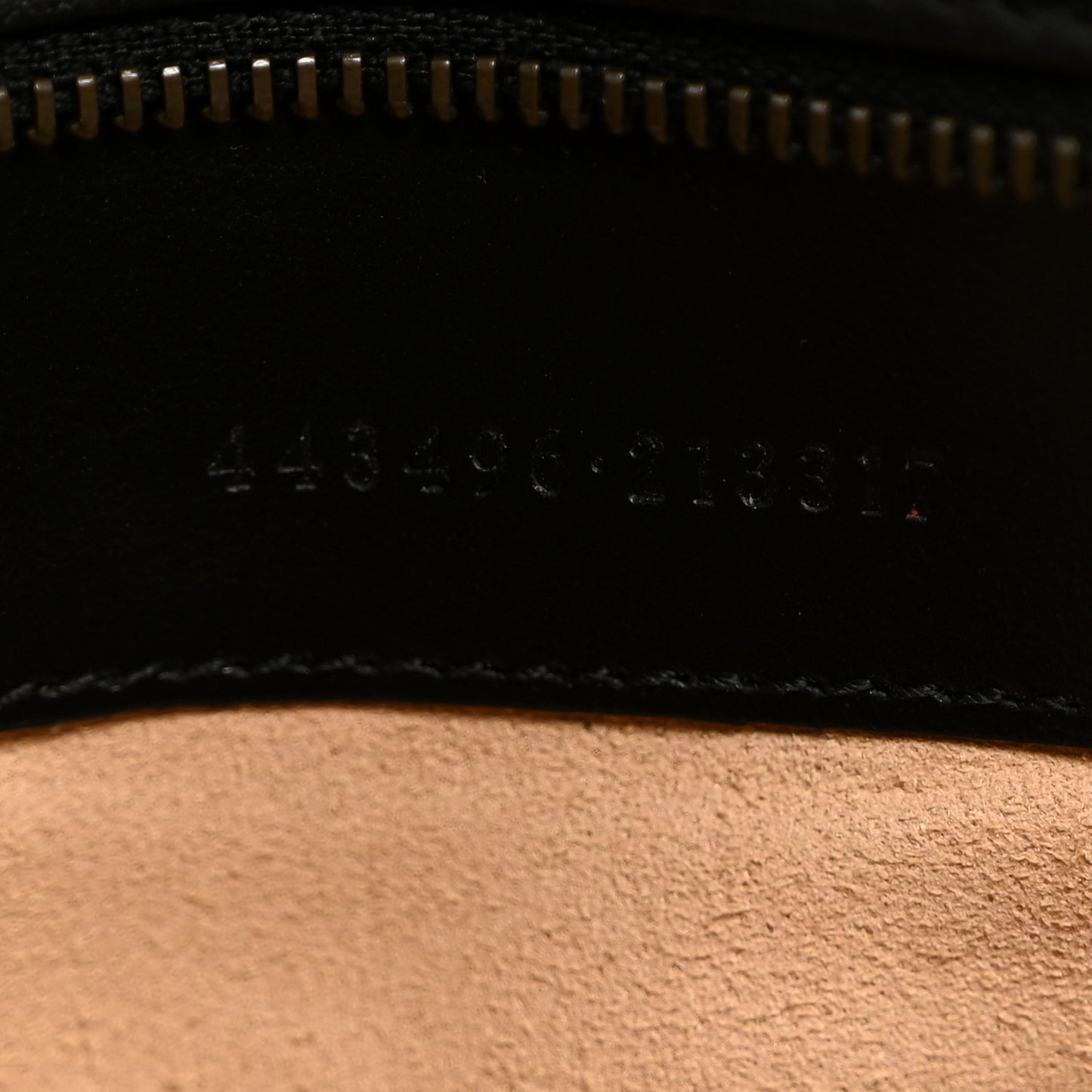 Calfskin Matelasse Medium GG Marmont Shoulder Bag Black