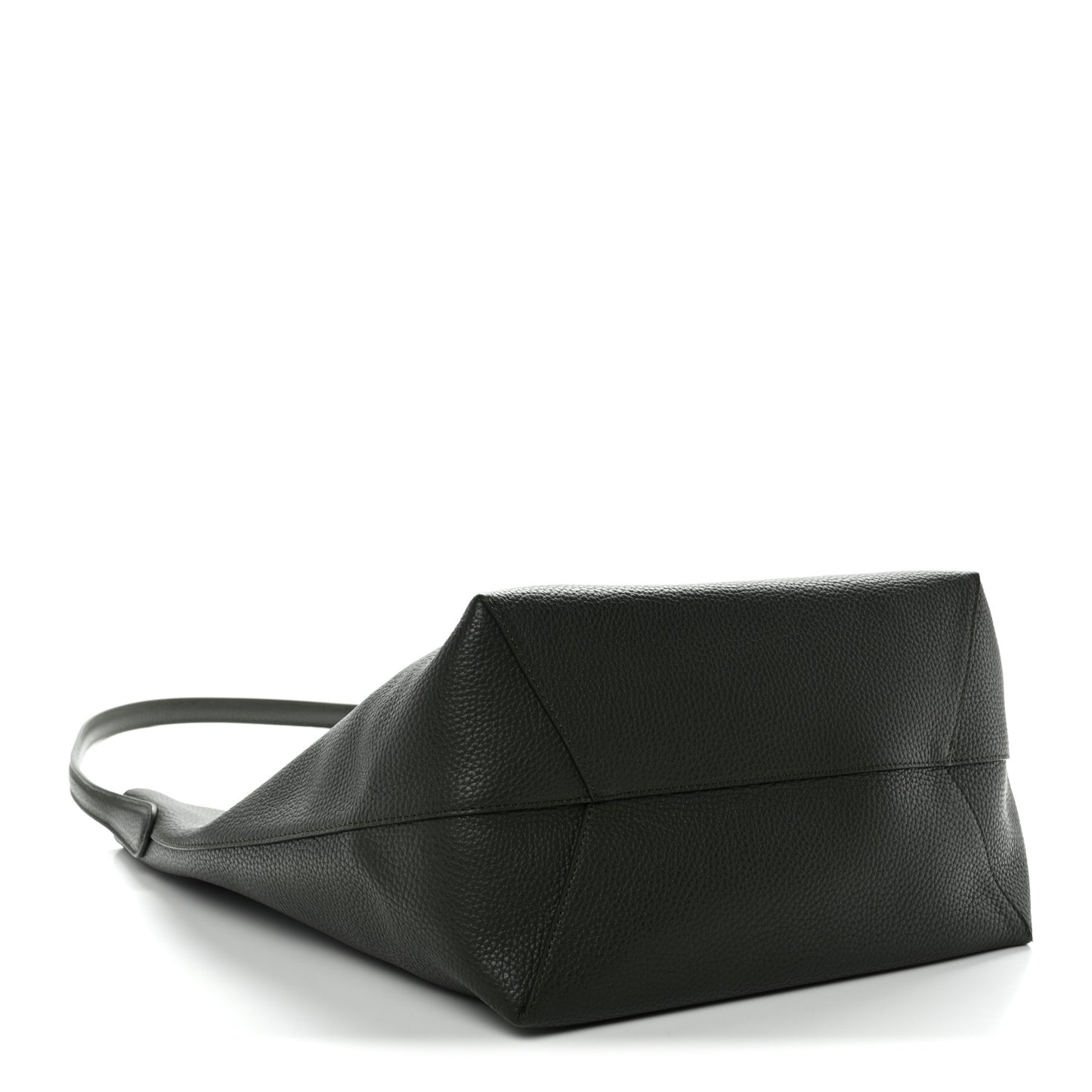 Pebbled Calfskin Everyday Cabas Seaweed