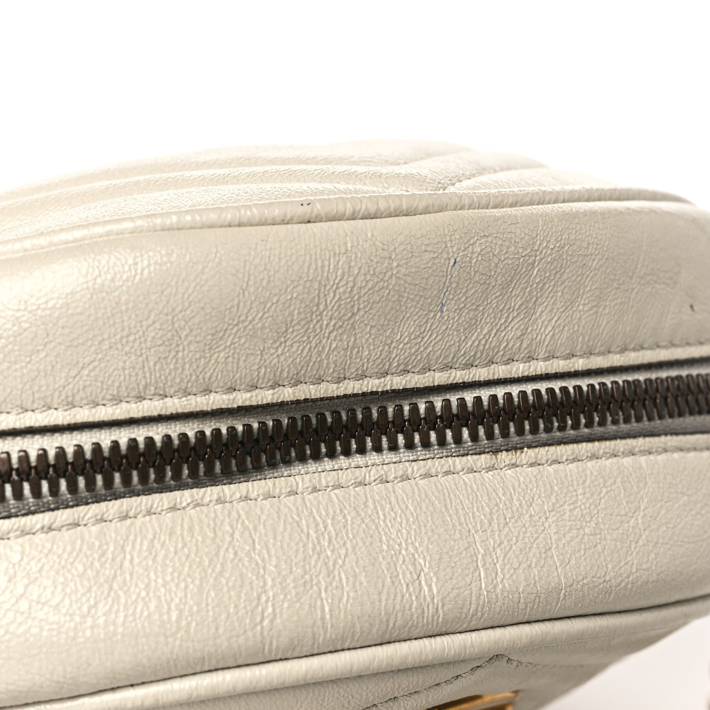 Calfskin Matelasse Mini GG Marmont Round Shoulder Bag White