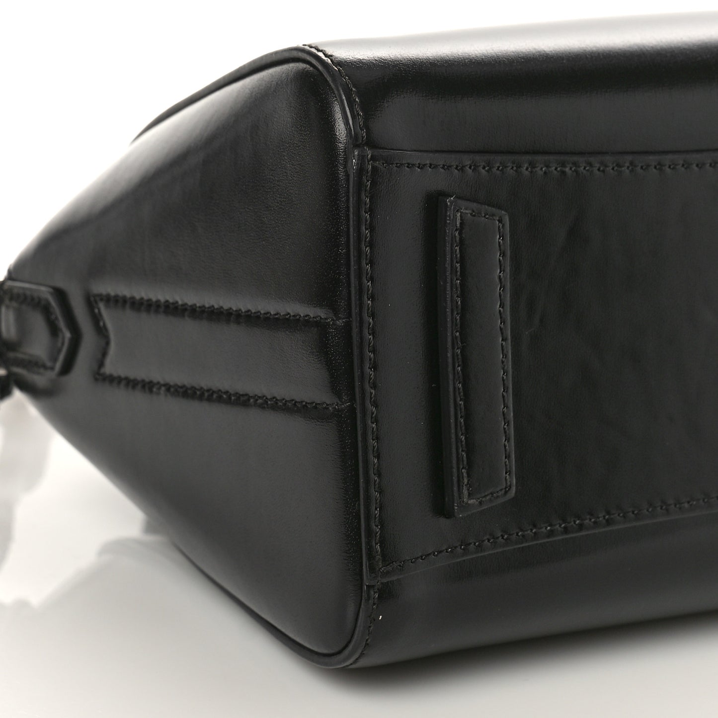 Shiny Lord Calfskin Mini Antigona Black