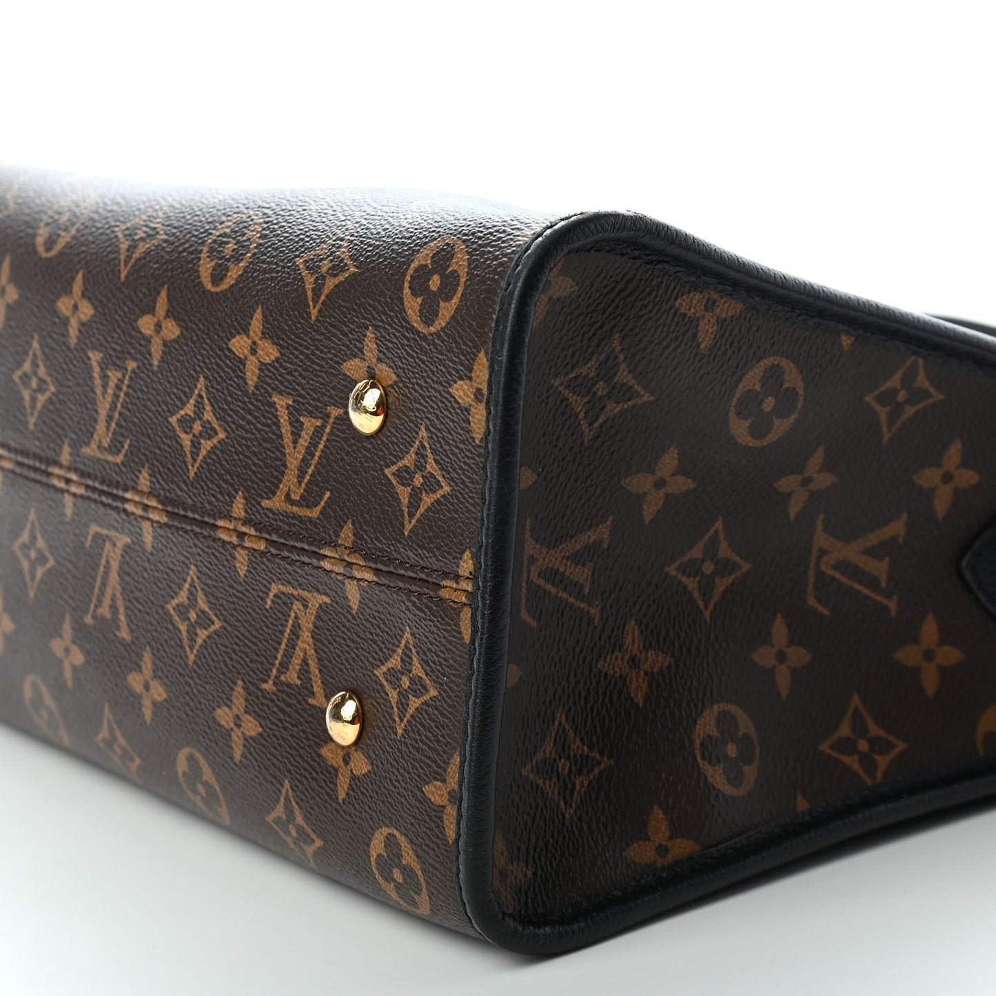 Monogram Popincourt MM Black