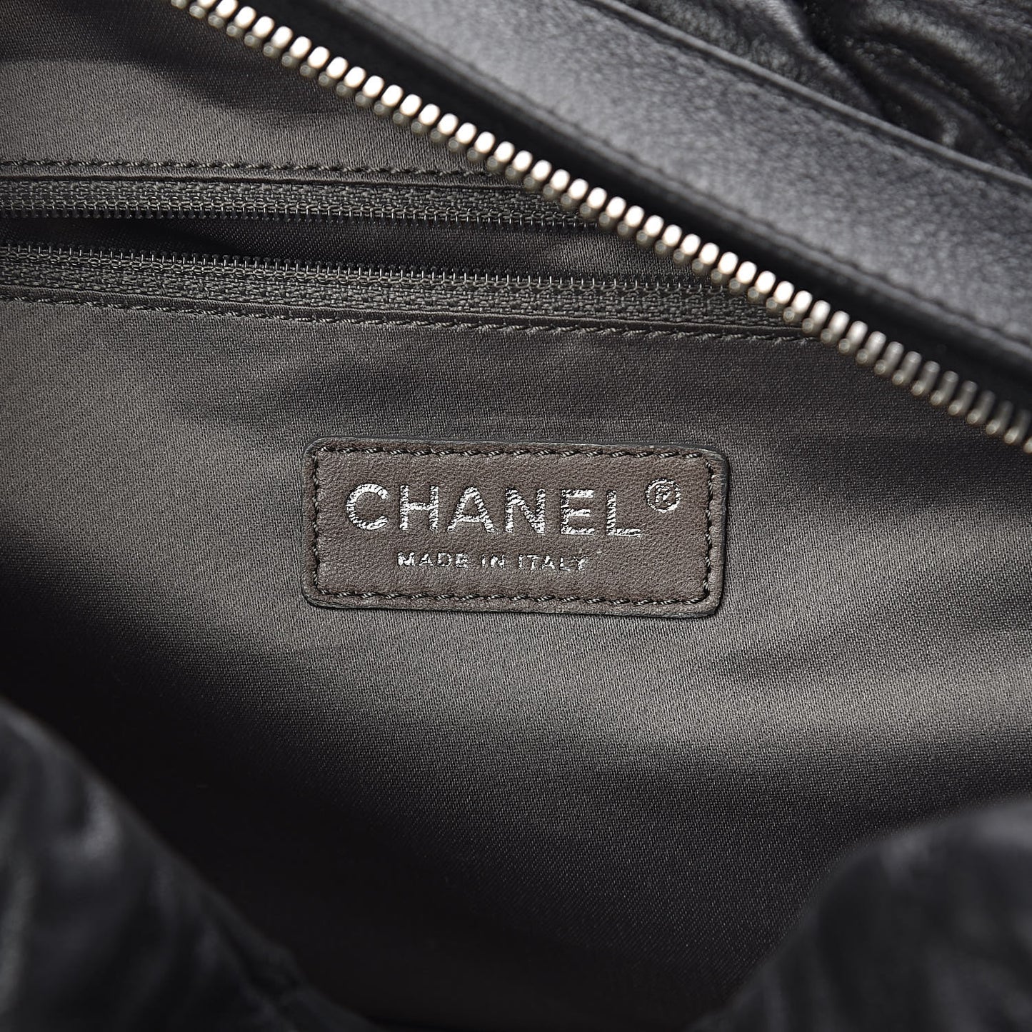 Calfskin Bubble Quilt Bowler Black