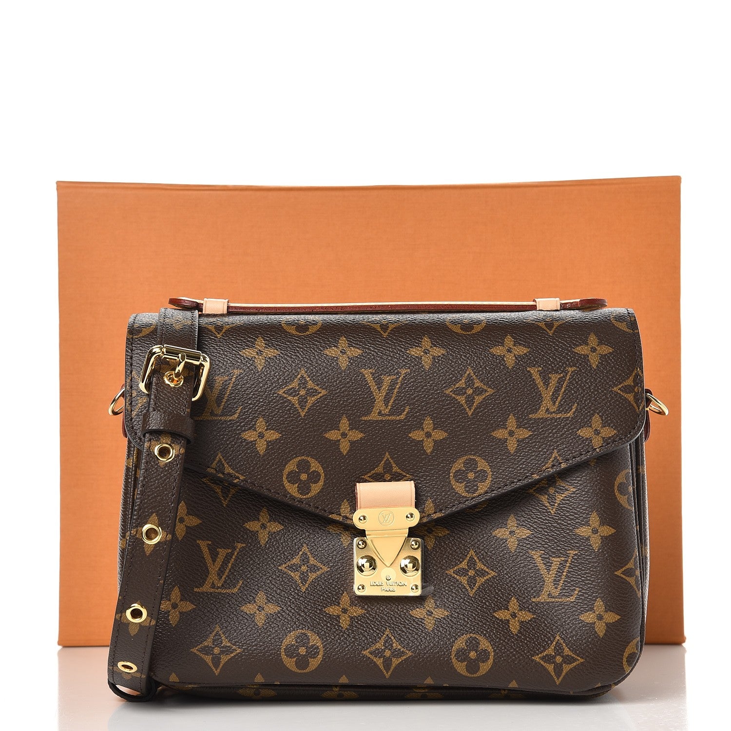 Louis Vuitton Monogram Pochette Metis 7 of 7