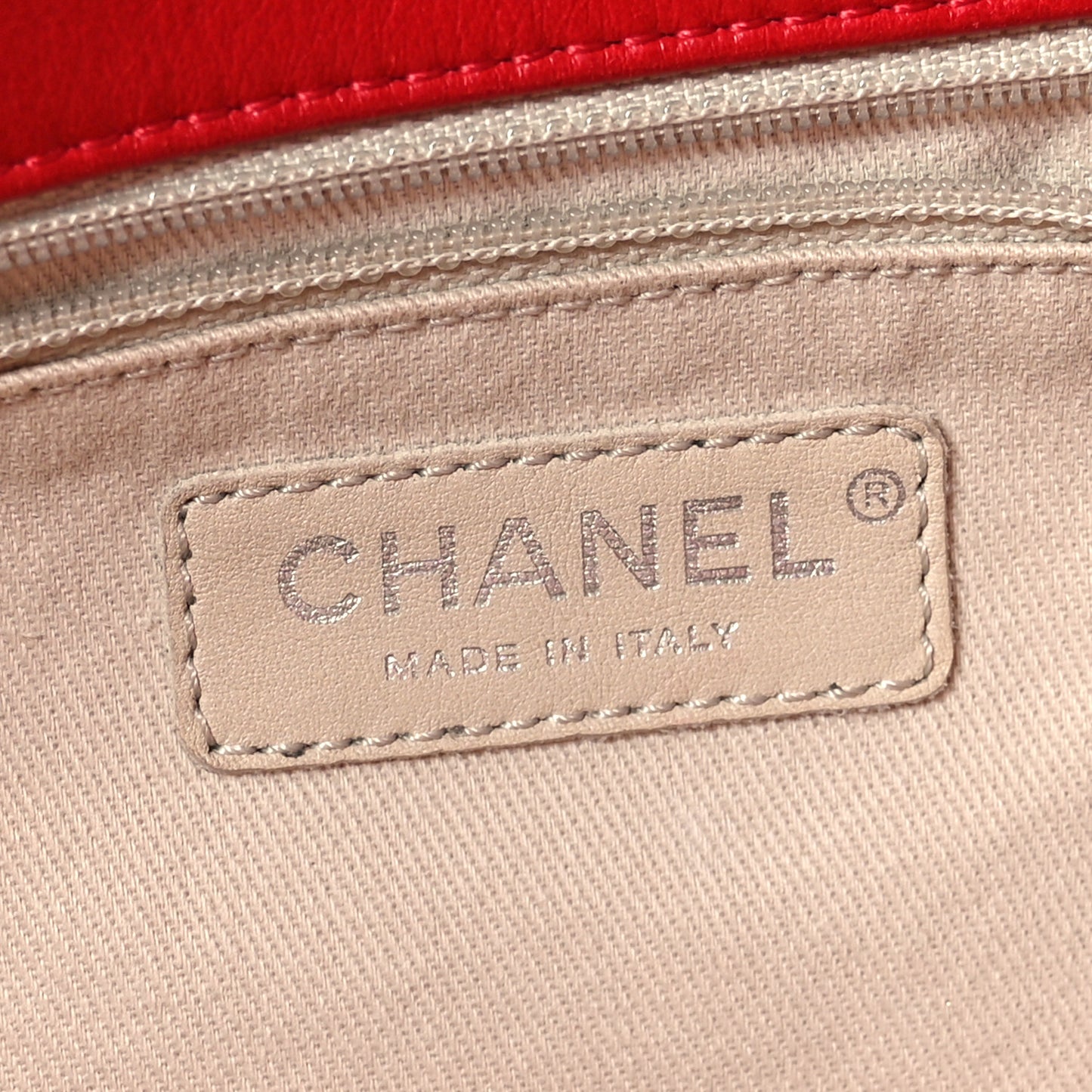 Calfskin Quilted Large In the Business Tote Red