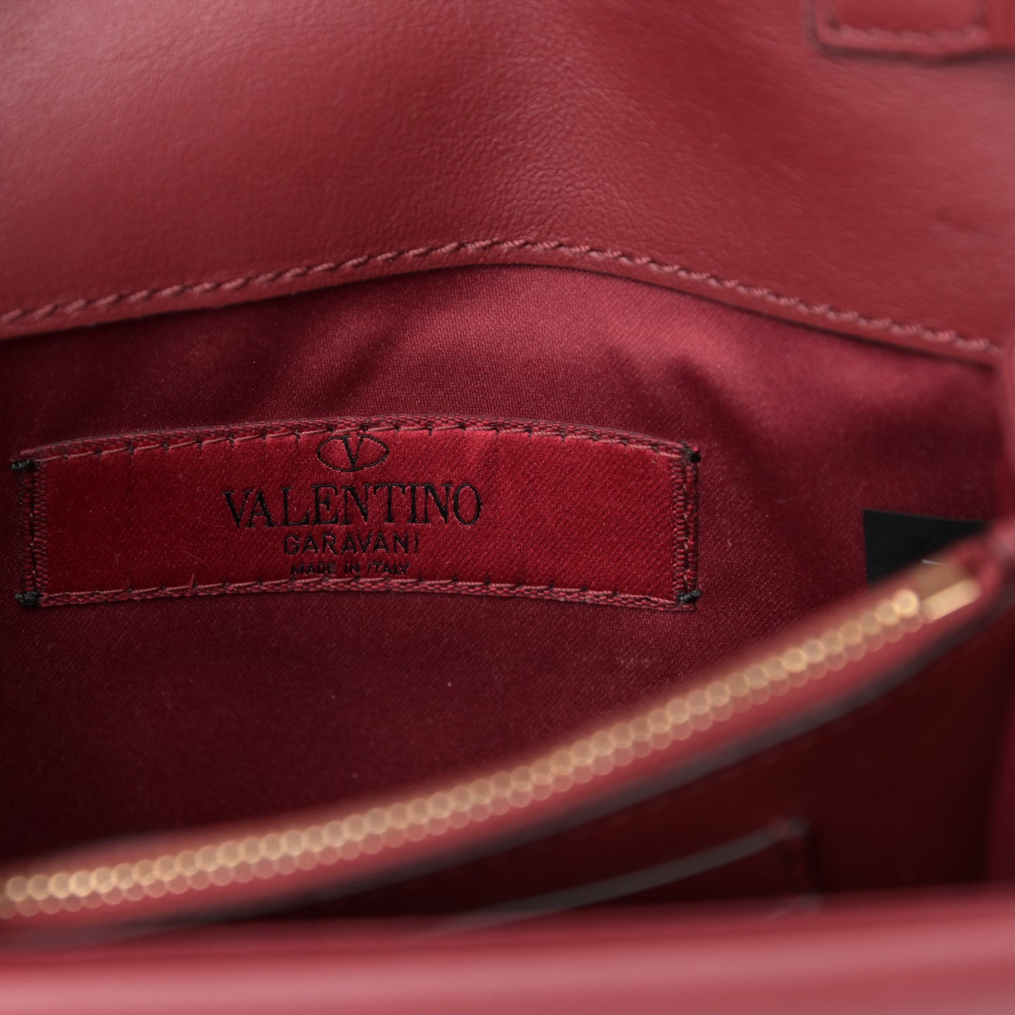Calfskin Rockstud Wallet on Chain Camelia