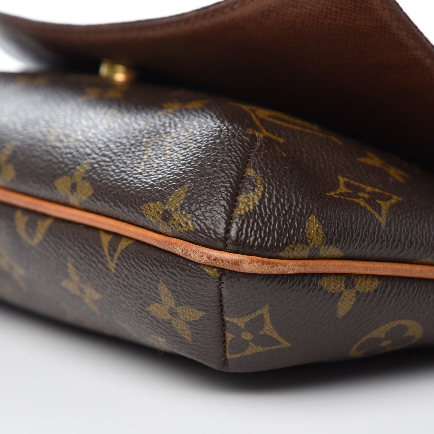 Monogram Musette Tango