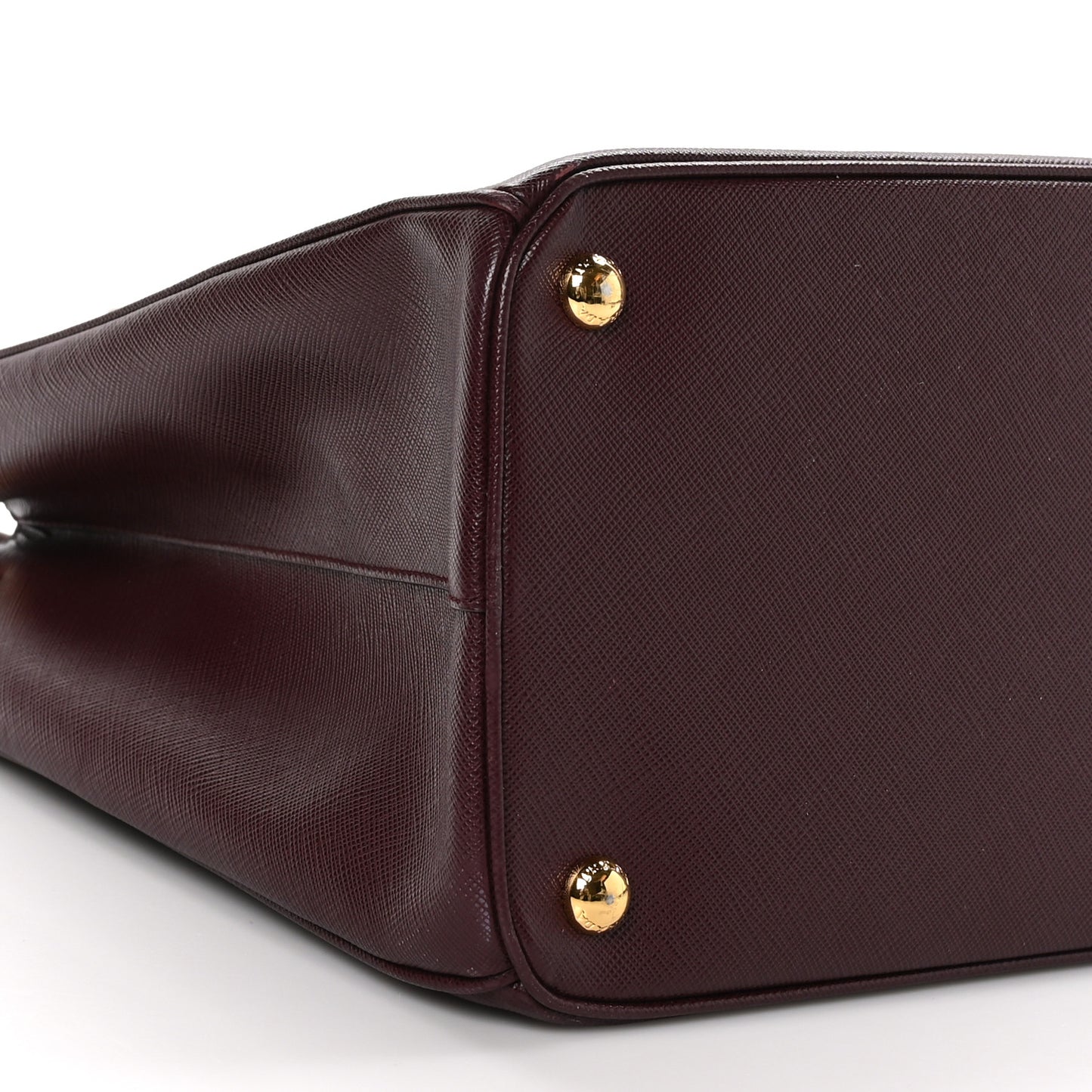 Saffiano Vernice Medium Galleria Double Zip Cerise