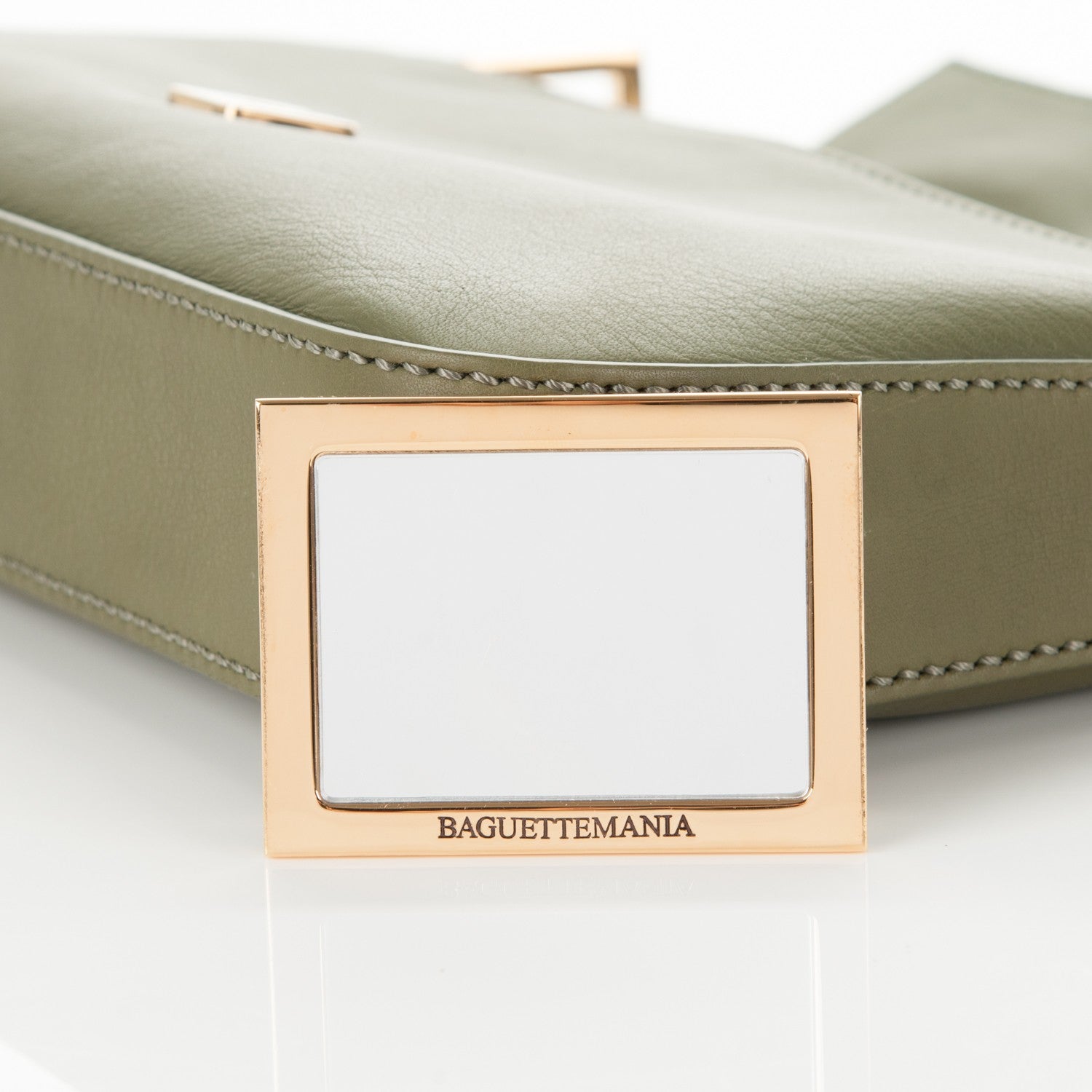 Fendi Vitello Enamel Interchangeable Strap Baguette Verde Oliva 9 of 9