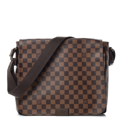 Louis Vuitton Damier Ebene District MM 2 of 10