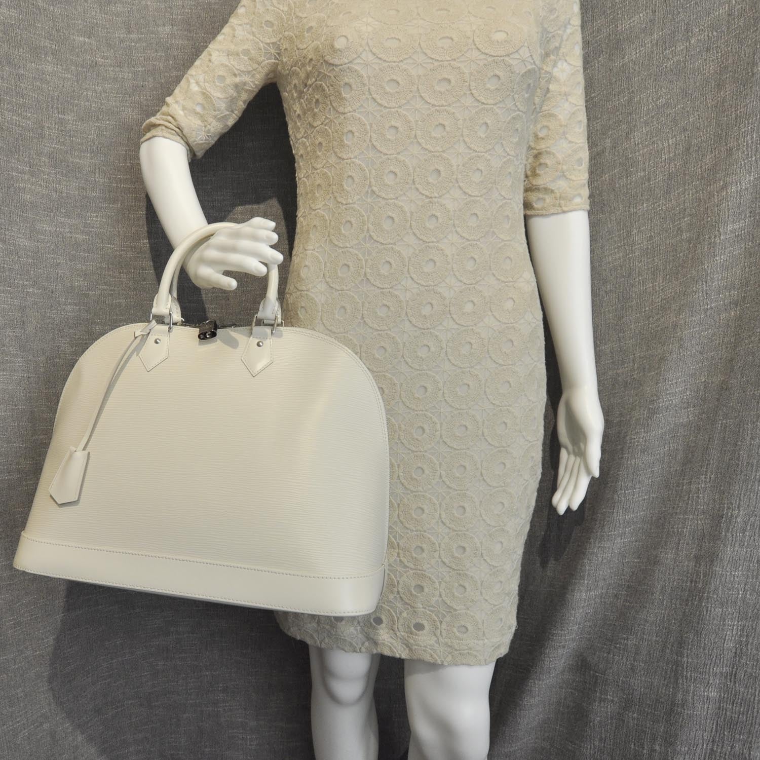Louis Vuitton Epi Alma Ivory Ivory 2 of 9