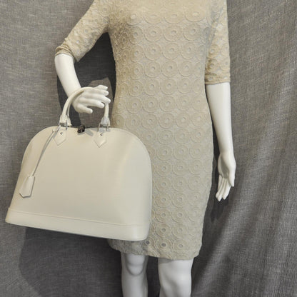 Louis Vuitton Epi Alma Ivory Ivory 2 of 9