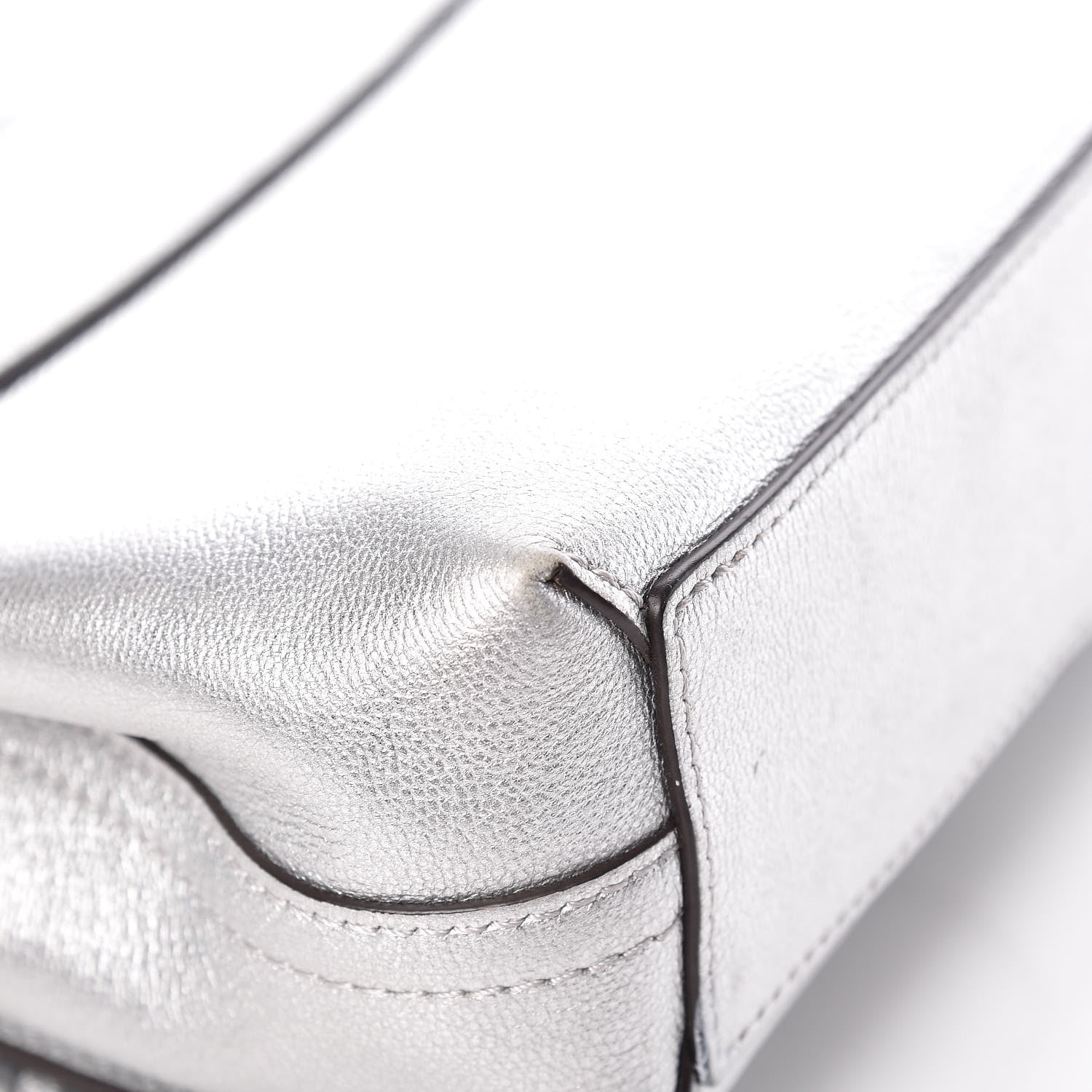Louis Vuitton Cuir Plume Ecume Very Chain Bag Argent 10 of 10