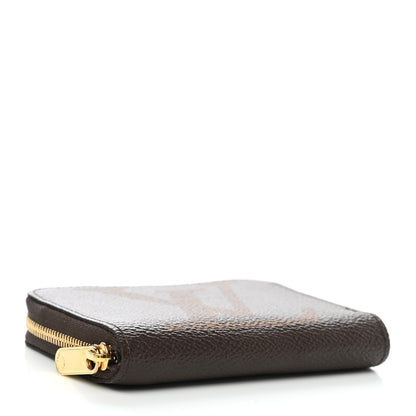 Louis Vuitton Monogram Giant Zippy Coin Purse 4 of 7
