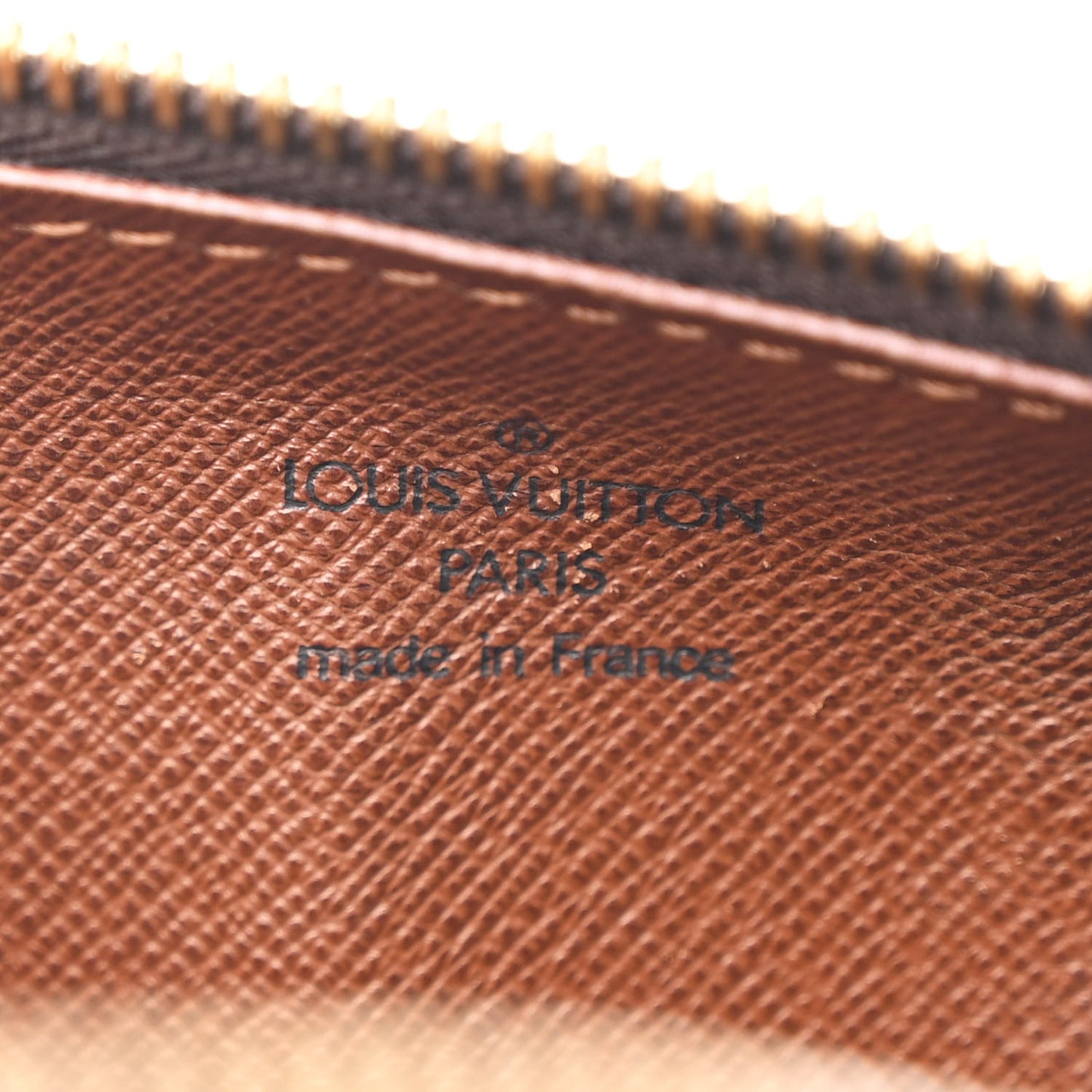 Monogram Papillon 26