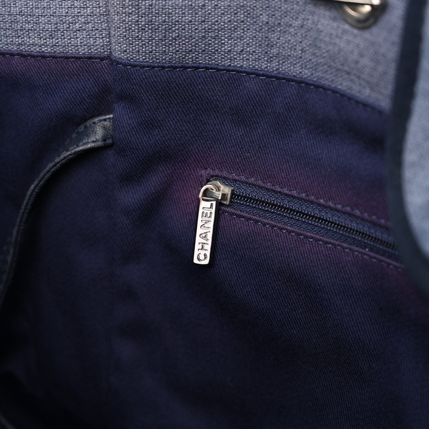 Canvas Deauville Large Tote Denim Blue