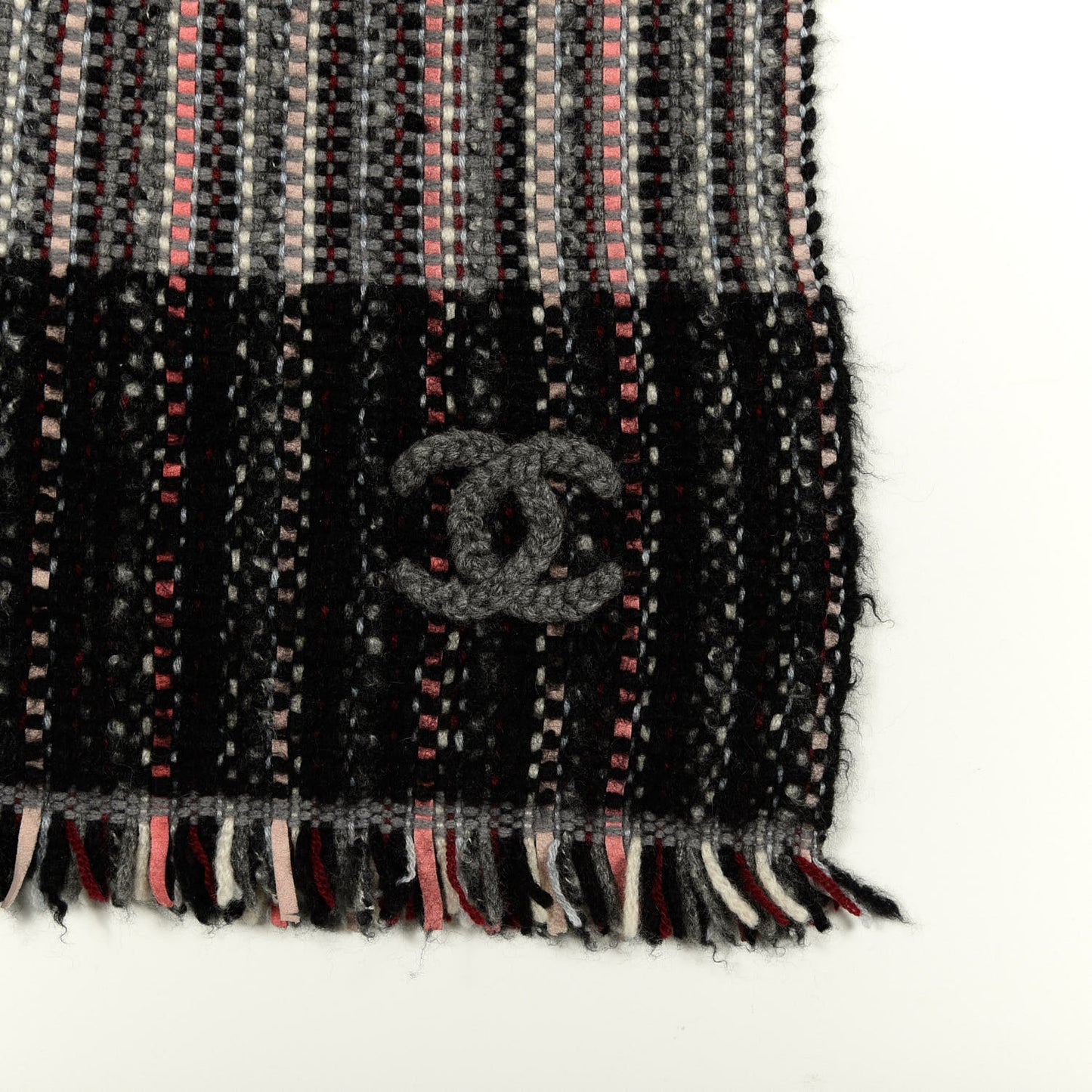 Cashmere Goat Leather Silk CC Logo Scarf Grey Red