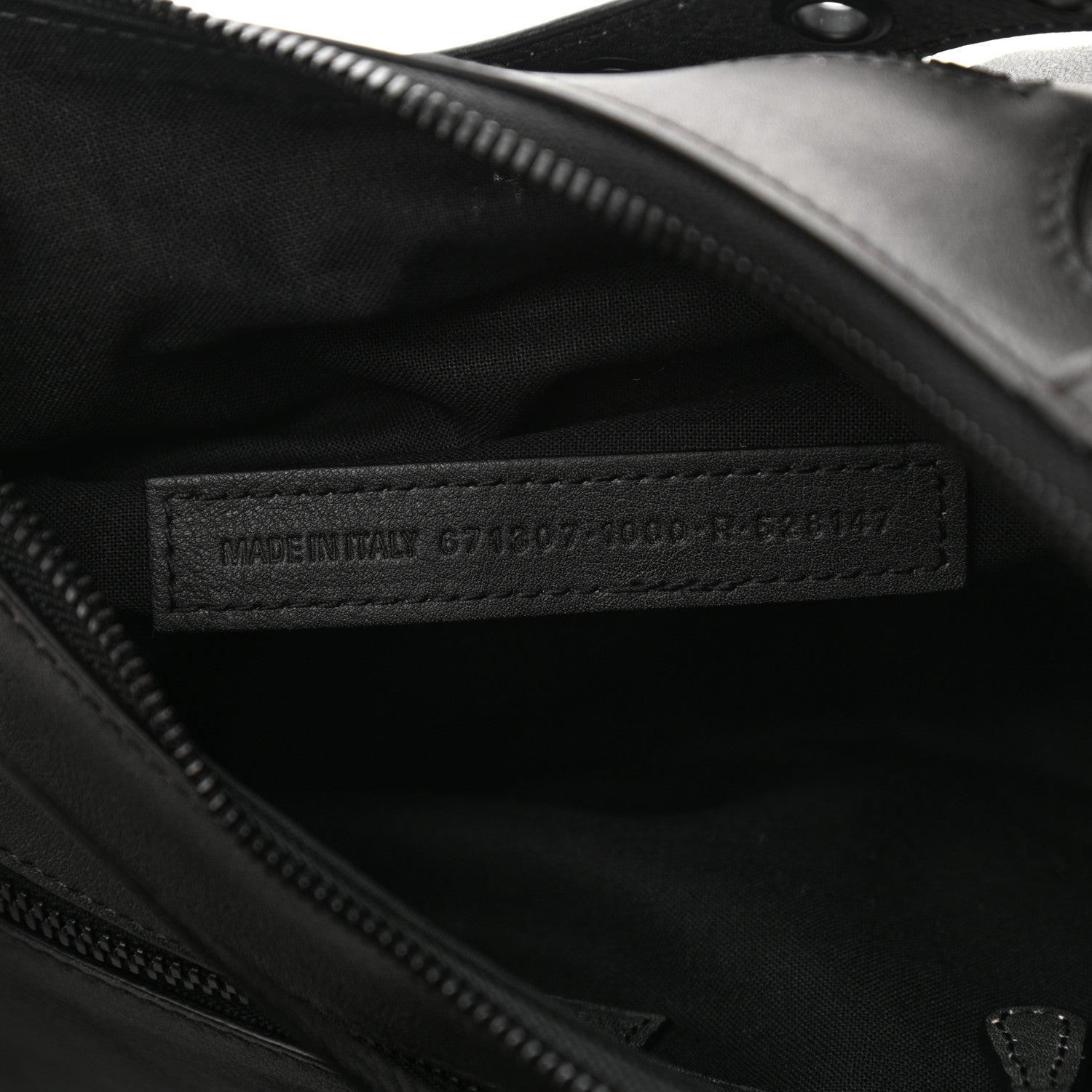 Balenciaga Used Calfskin Small Le Cagole Shoulder Bag Black 6 of 10