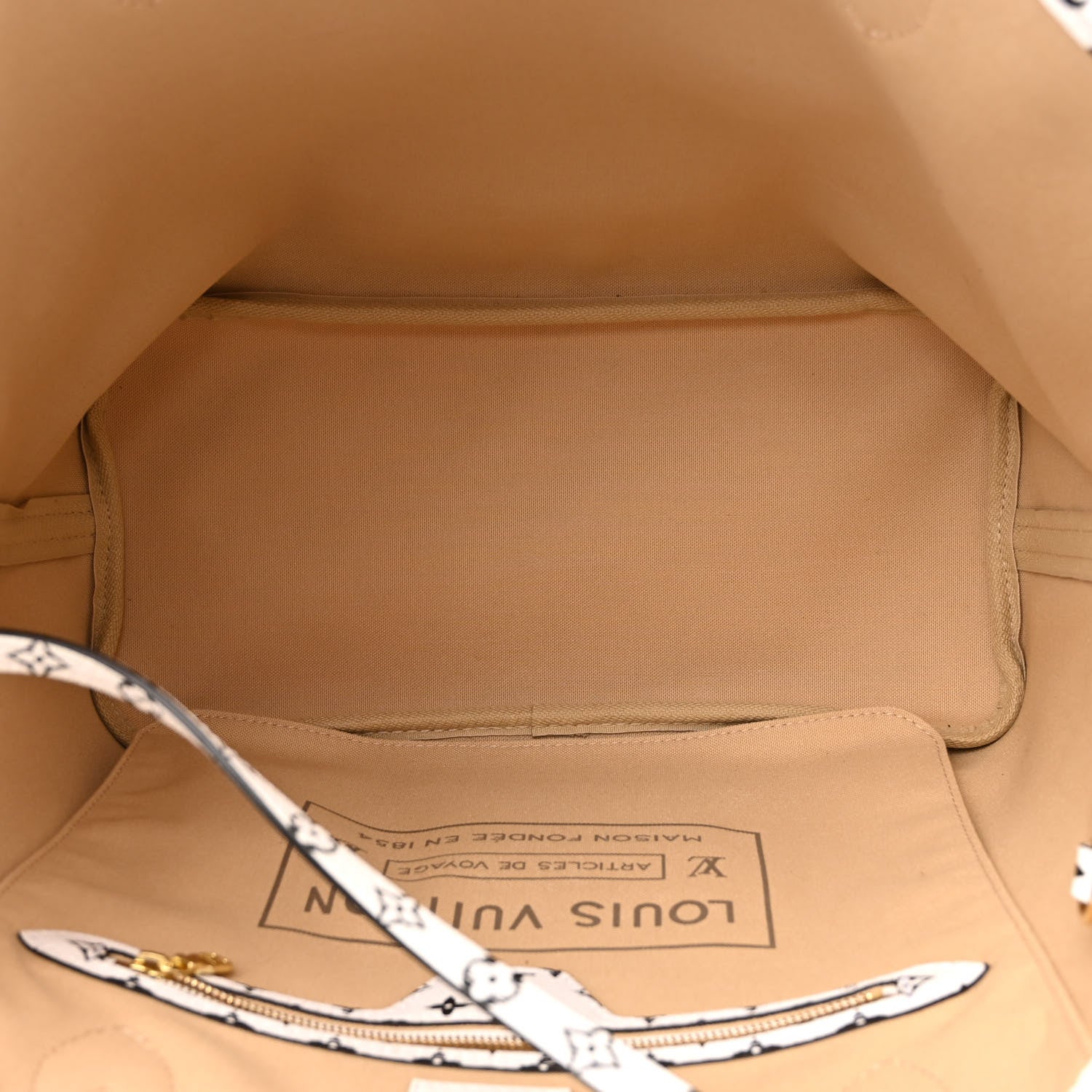 Louis Vuitton Monogram Giant Neverfull MM Kaki 5 of 10
