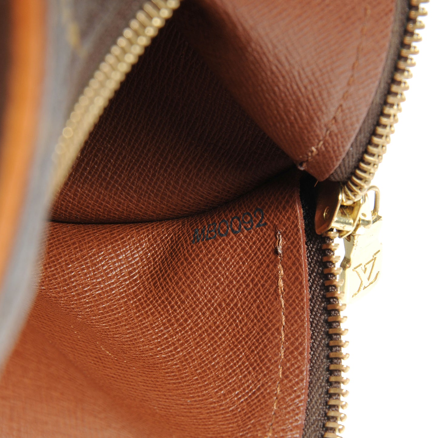 Monogram Papillon 30