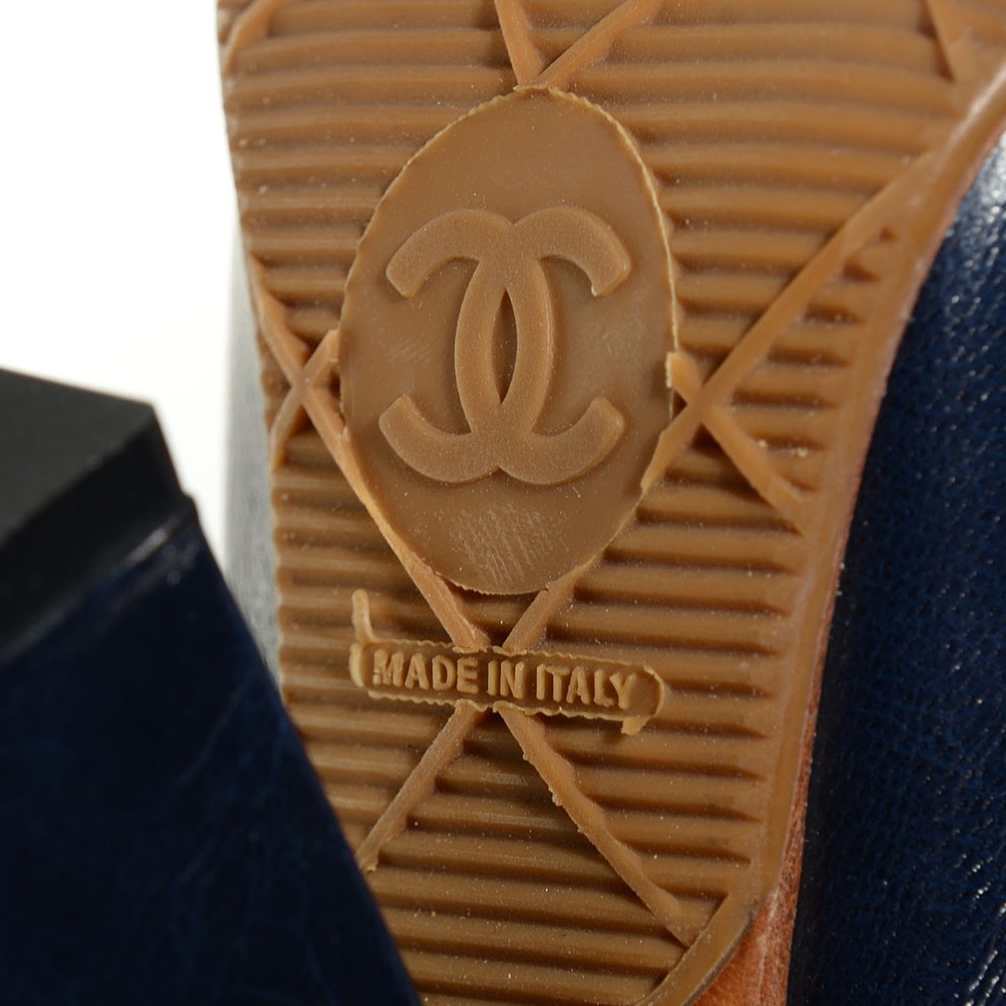 Glazed Goatskin CC Cap Toe Elastic Pumps 36 Blue