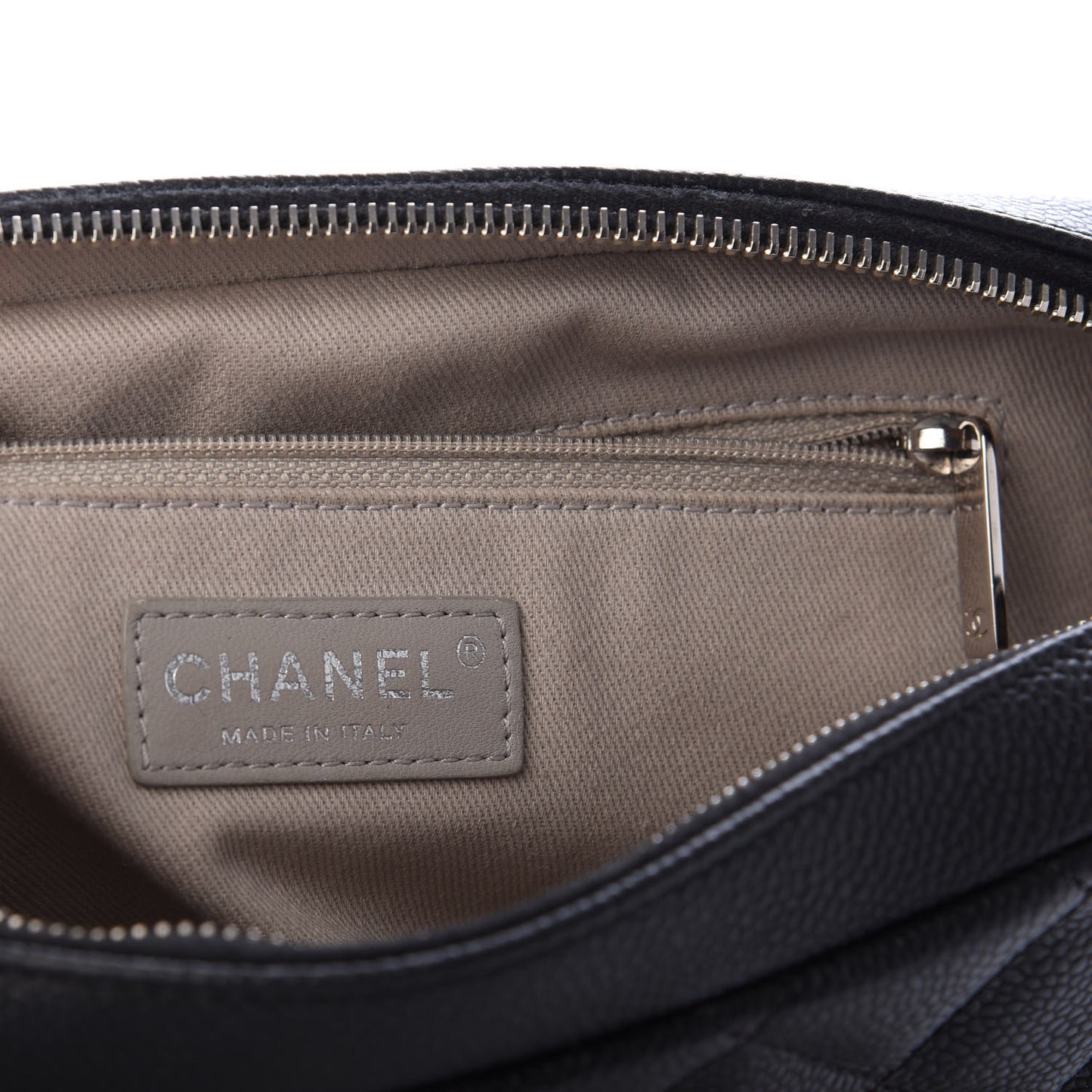 Caviar Quilted Medium Easy Flap Black