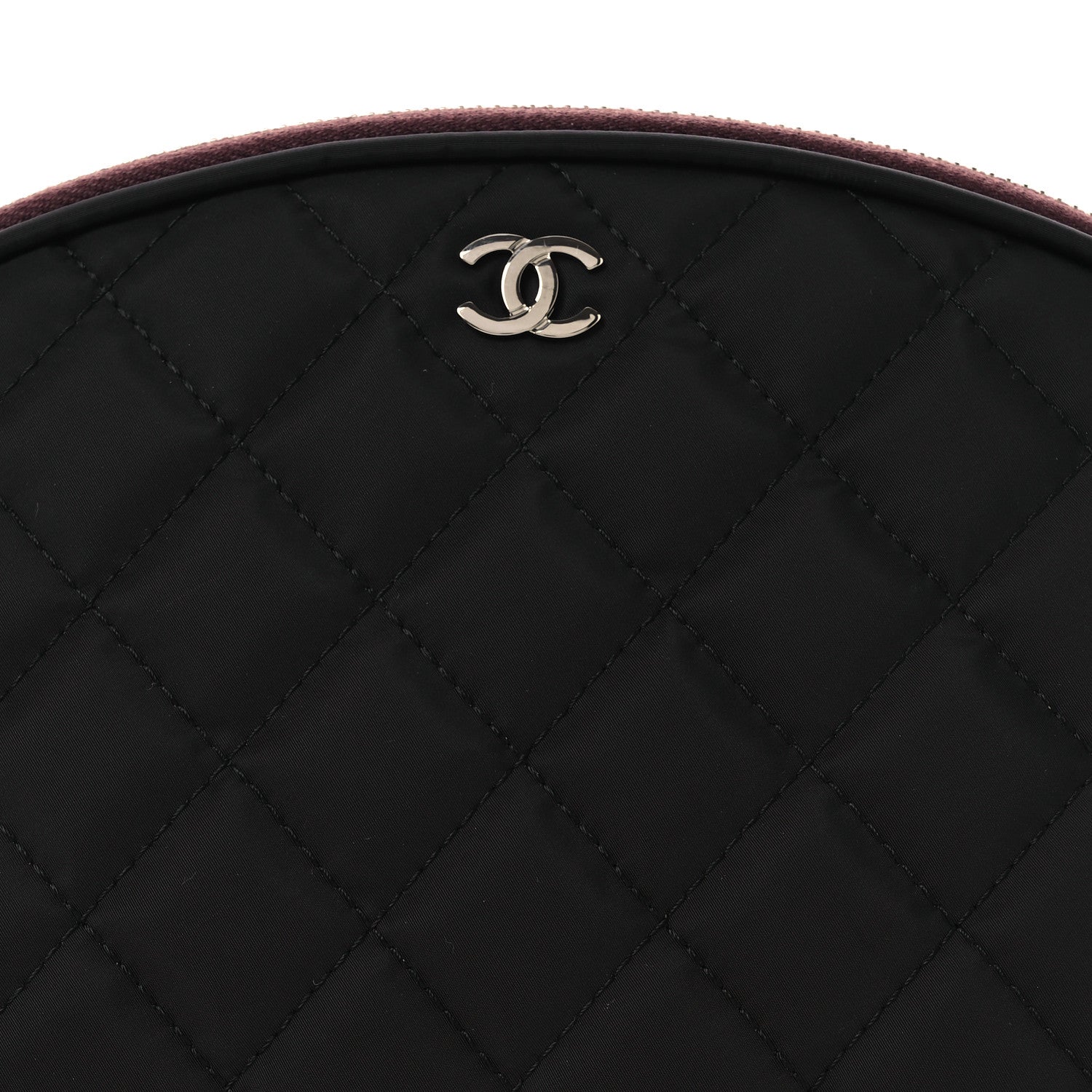 Chanel Nylon Quilted Small Cosmetic Case Black 1854681 – FASHIONPHILE