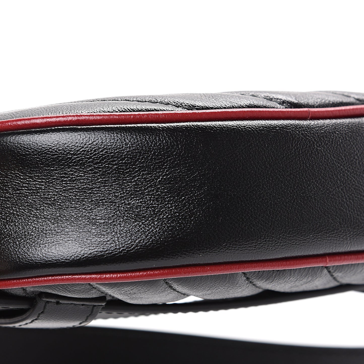 Azalea Calfskin Matelasse Diagonal Torchon GG Marmont Belt Bag 85 34 Black Romantic Cerise