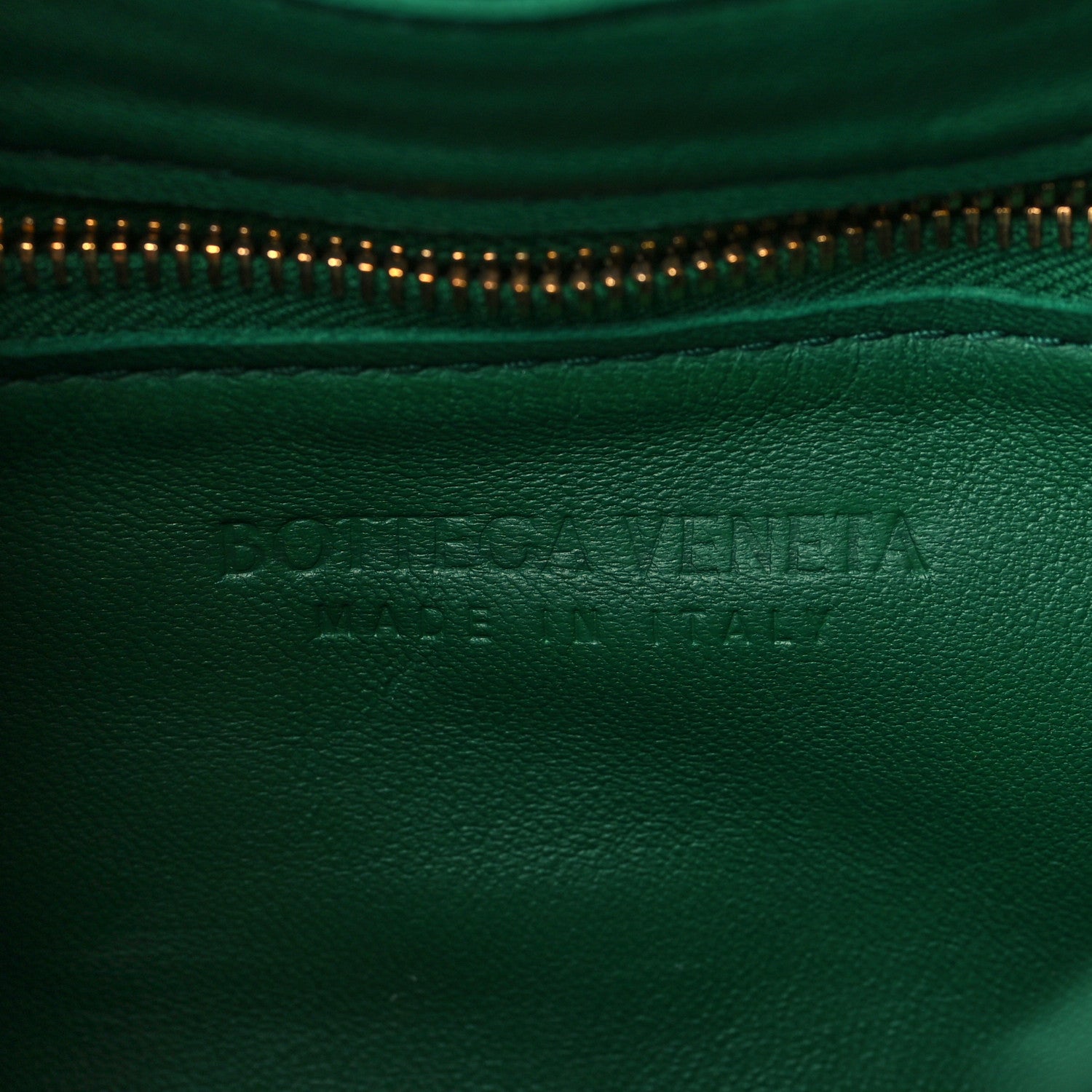 Bottega Veneta Lambskin Maxi Intrecciato Cassette Crossbody Bag Raintree Green 6 of 7