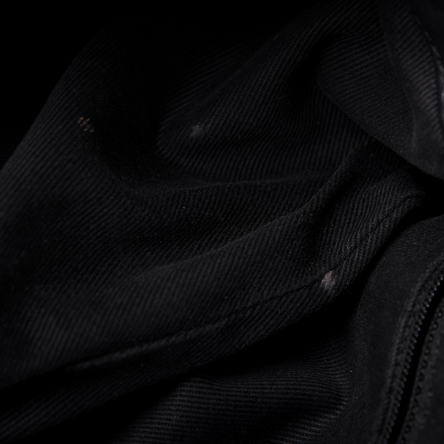 Chanel Calfskin Diamond Stitch Large Messenger Black 10 of 26