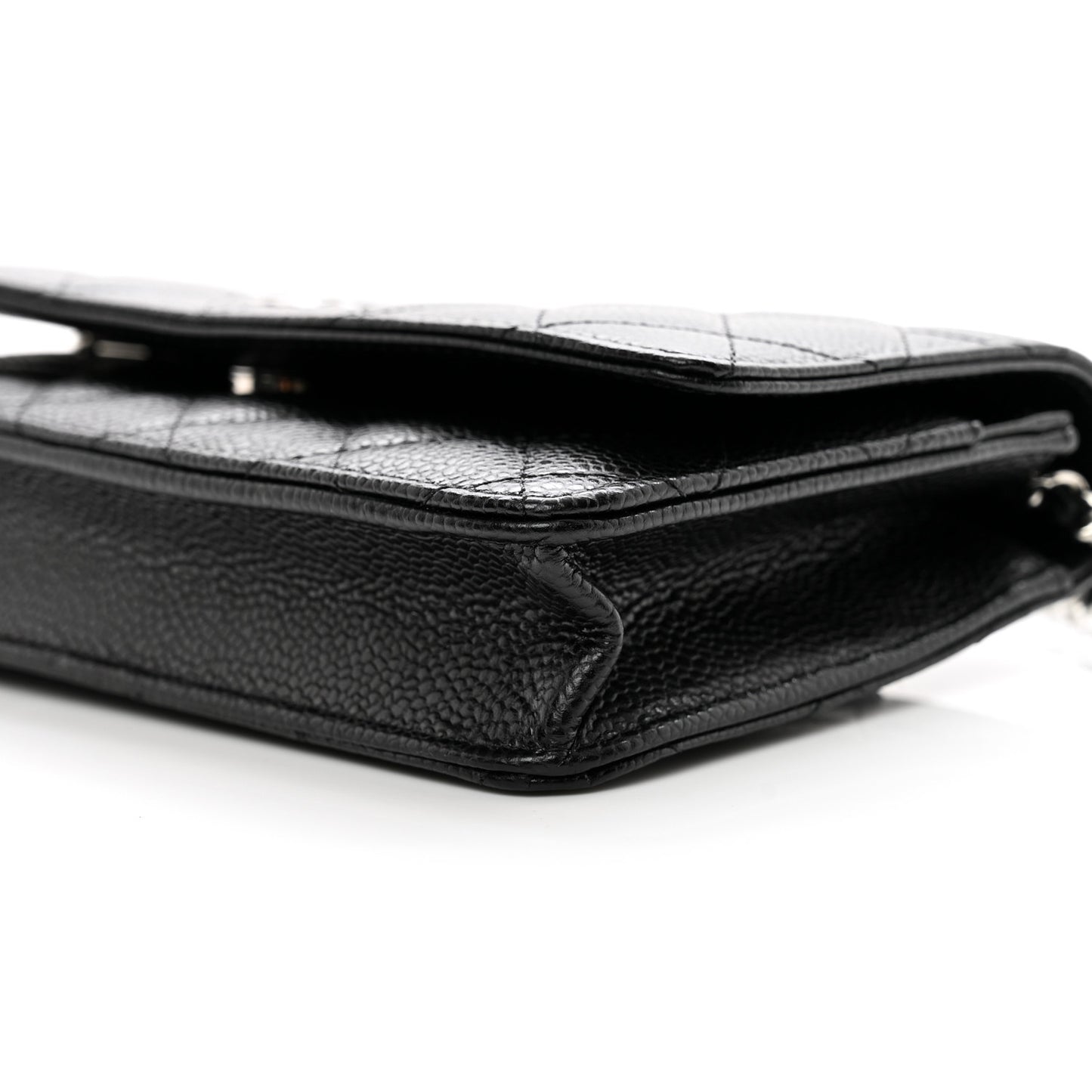 Caviar Quilted Wallet on Chain WOC Black