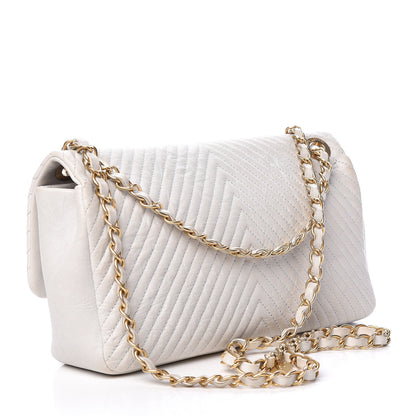 Chanel Calfskin Surpique Chevron Medium Flap White 3 of 21