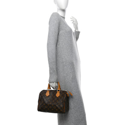 Louis Vuitton Monogram Speedy 25 2 of 10