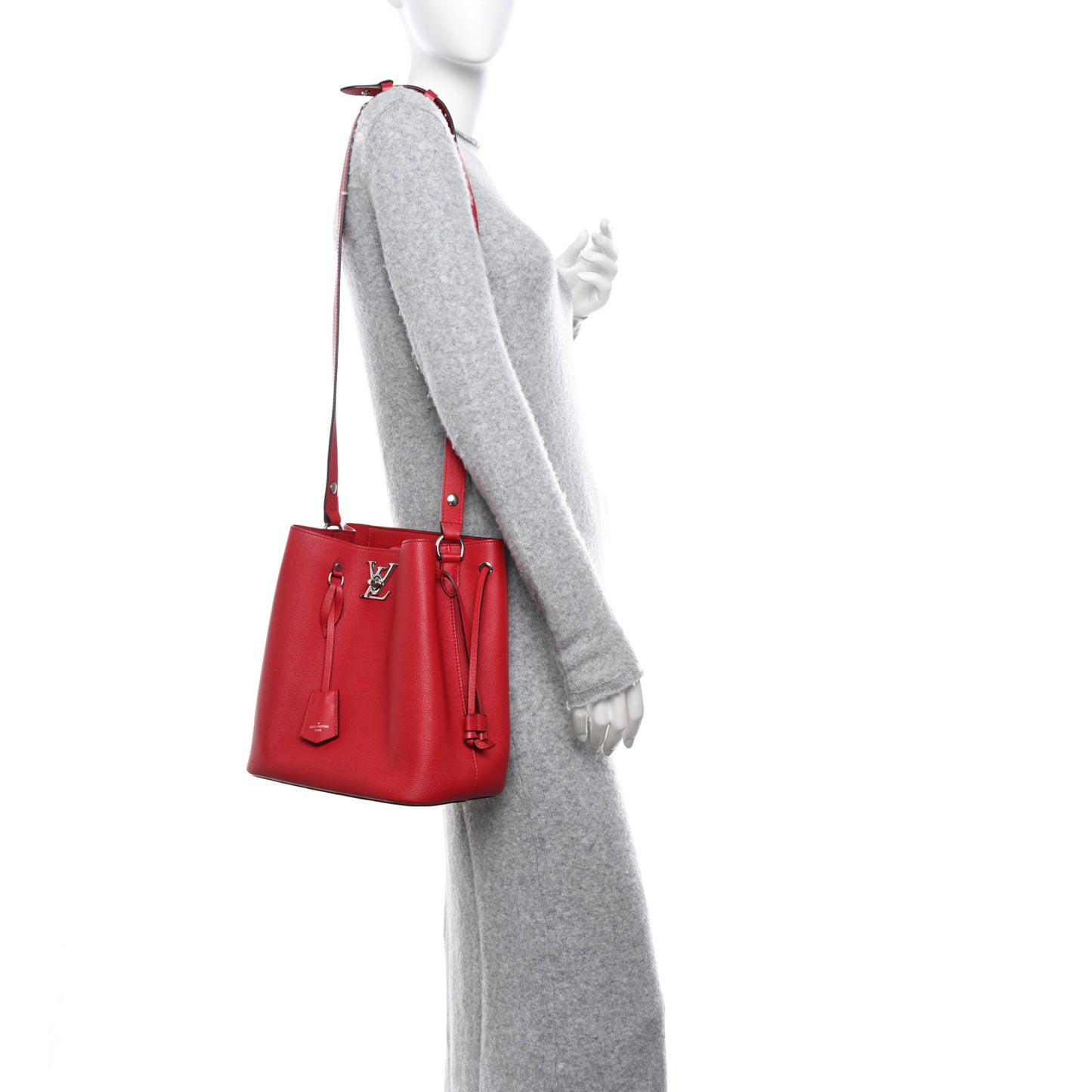 Calfskin Lockme Bucket Rubis
