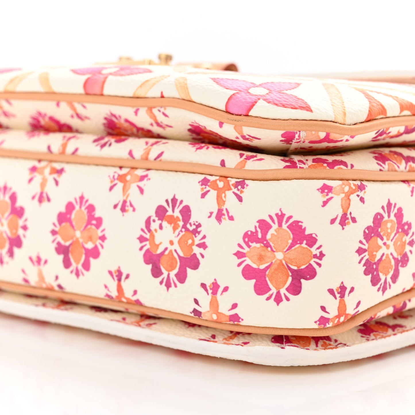 Monogram Tiles By The Pool Pochette Metis MM Coral