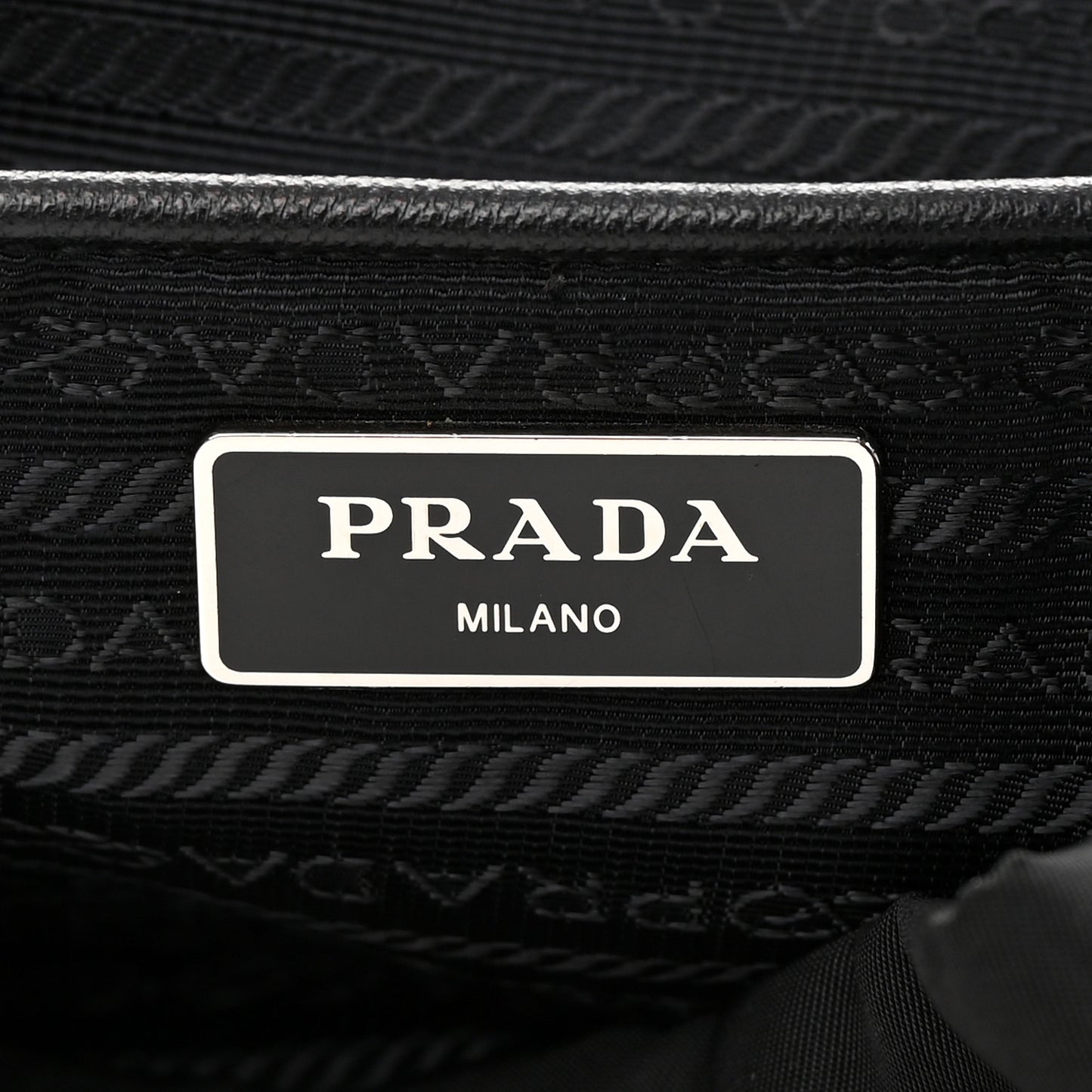 Nylon Tessuto Saffiano Zipper Backpack Black