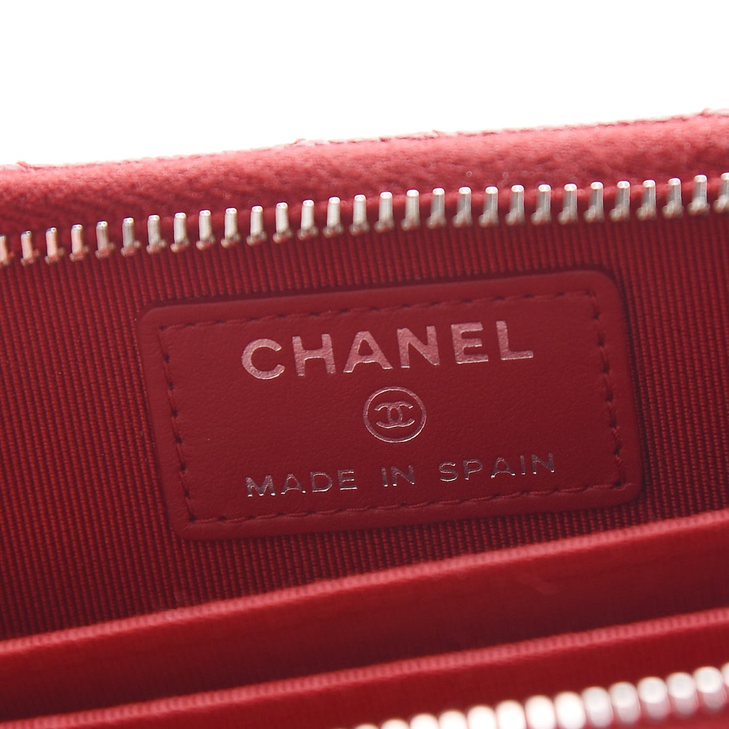 Caviar Quilted Zip Coin Purse Red