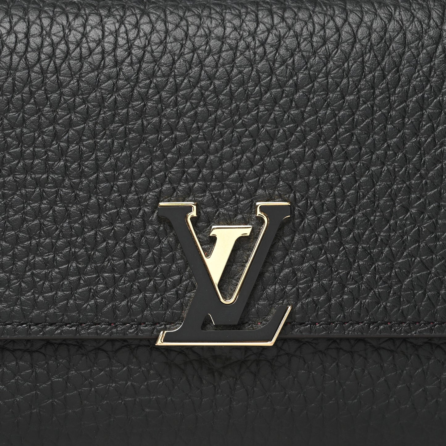 Taurillon Capucines Compact Wallet Black