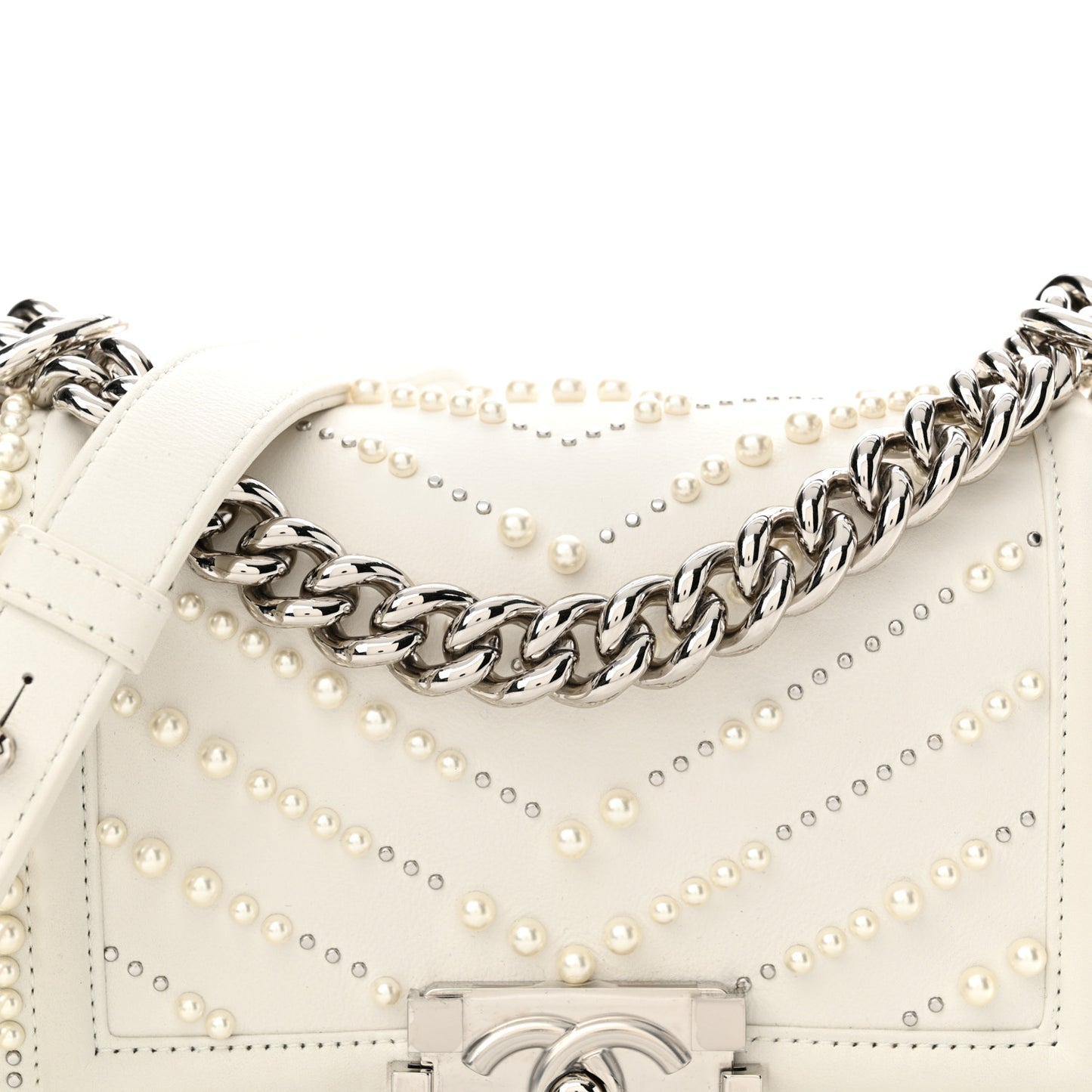 Calfskin Pearl Chevron Small Boy Flap White