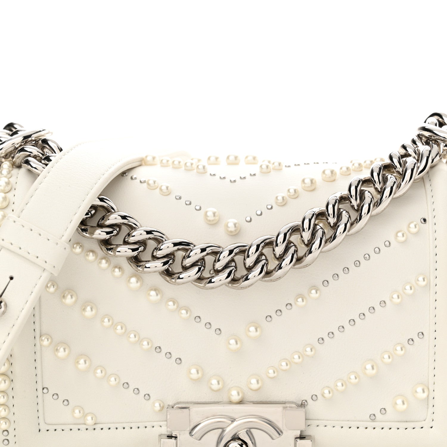Chanel Calfskin Pearl Chevron Small Boy Flap White 8 of 10