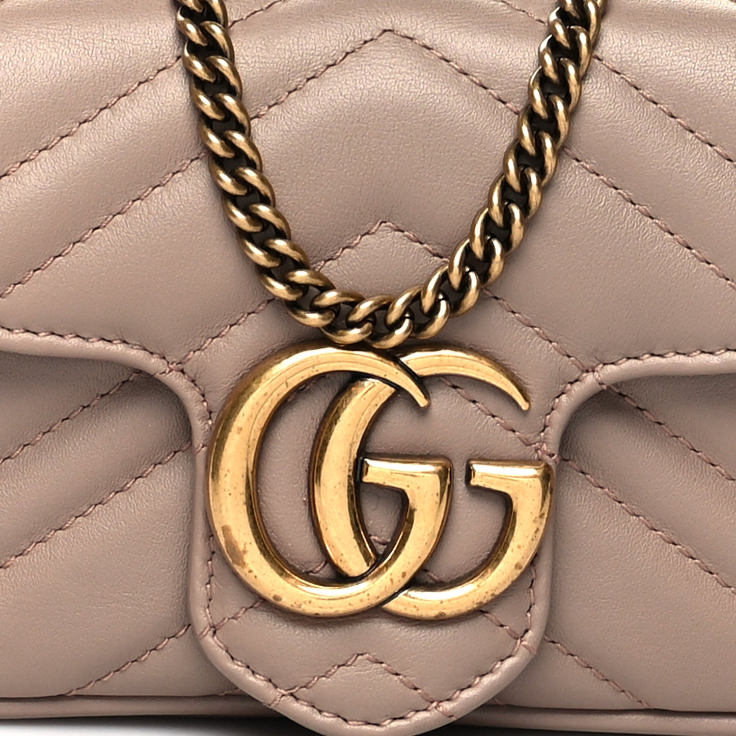 Calfskin Matelasse Super Mini GG Marmont Shoulder Bag Porcelain Rose