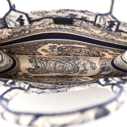 Christian Dior Canvas Embroidered Medium Dioriviera Toile De Jouy Book Tote Blue 5 of 10