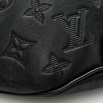 Louis Vuitton Calfskin Monogram Shadow Discovery Bumbag Black 7 of 8