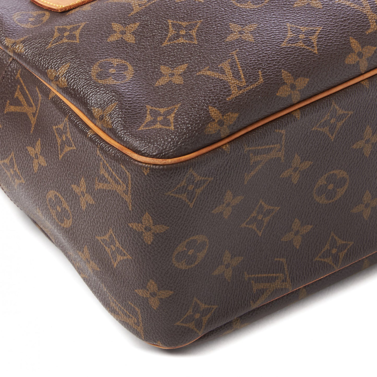 Monogram Cite GM