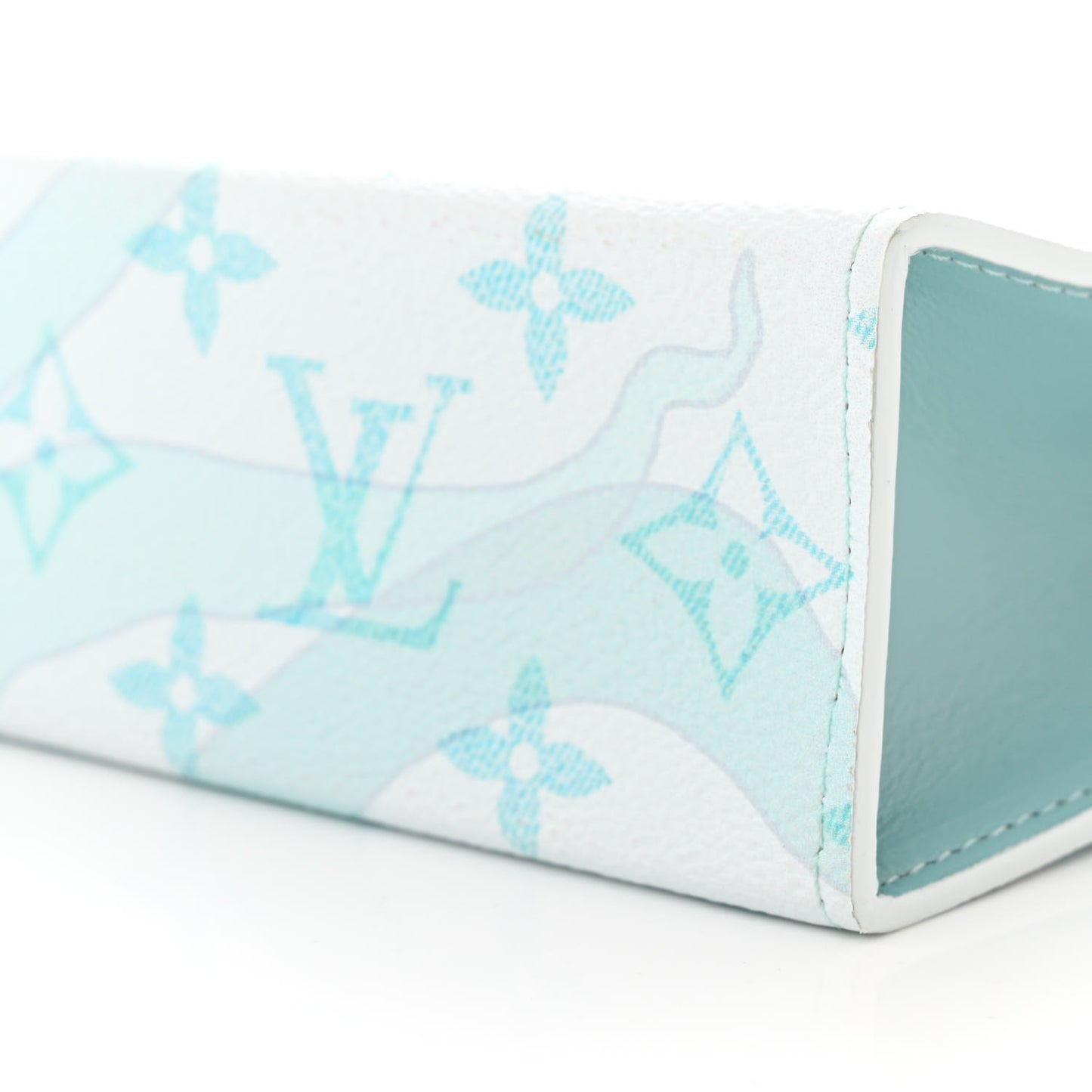 Monogram Aquagarden Pochette Voyage MM Crystal Blue