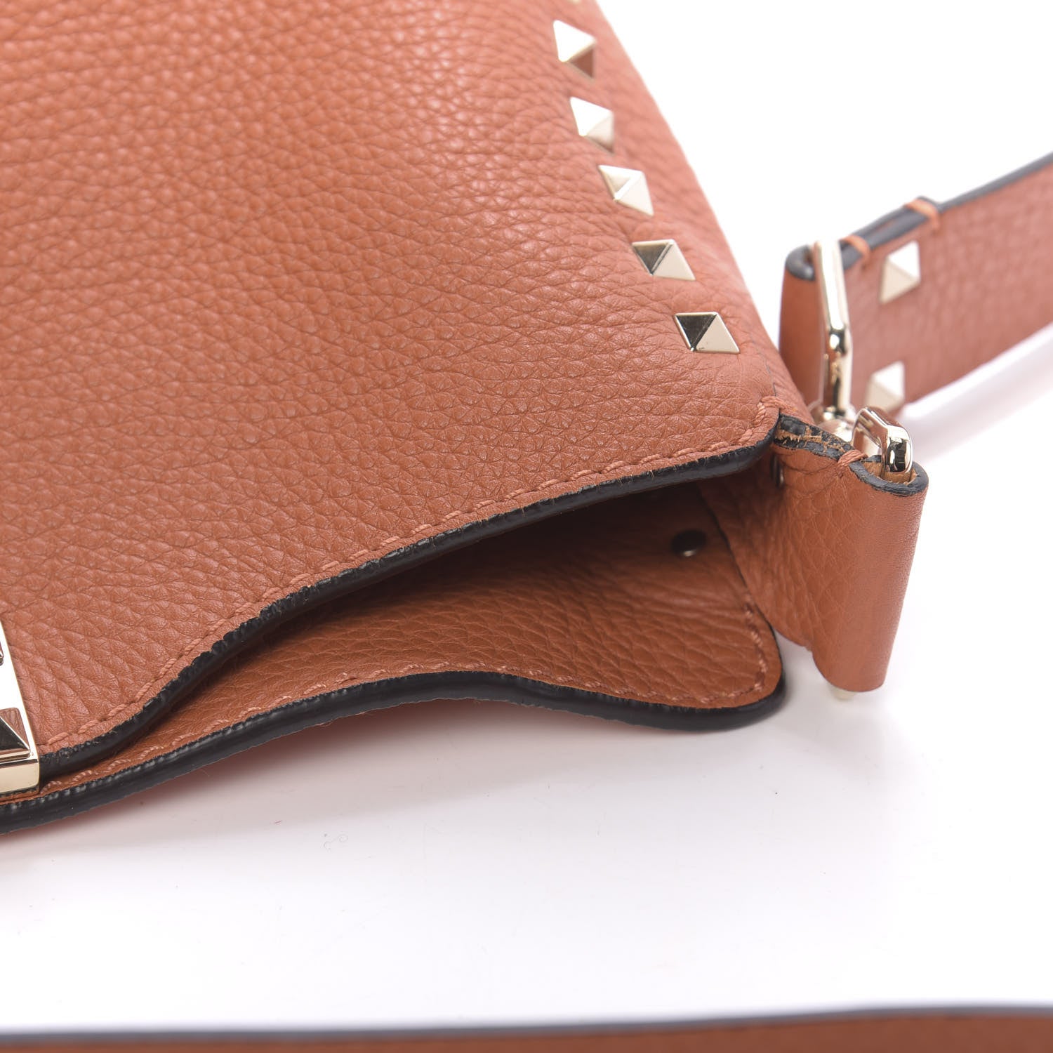 Valentino Garavani Pebbled Calfskin Small Rockstud Flip-Lock Messenger Bag Light Cuir 11 of 11
