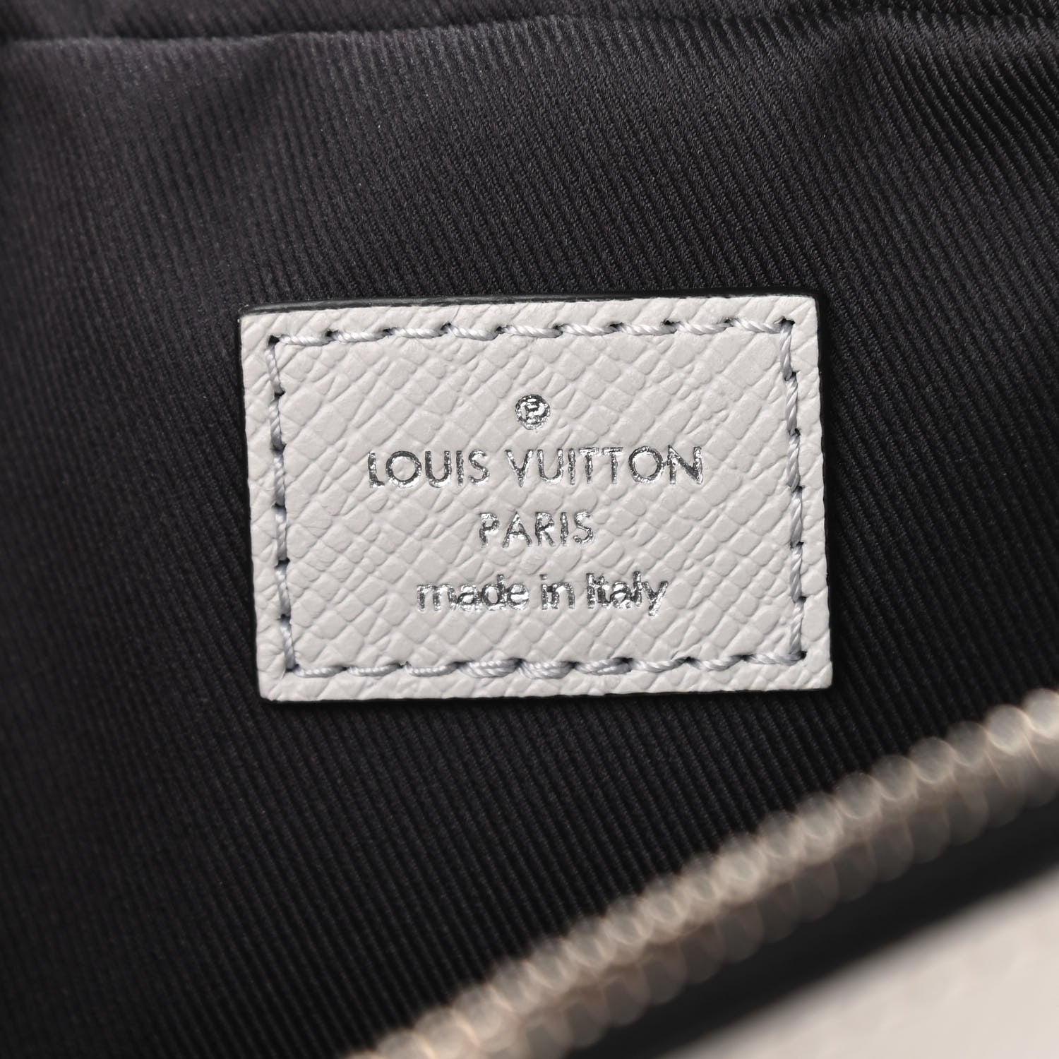 Louis Vuitton Taiga Monogram Outdoor Bumbag White 6 of 12