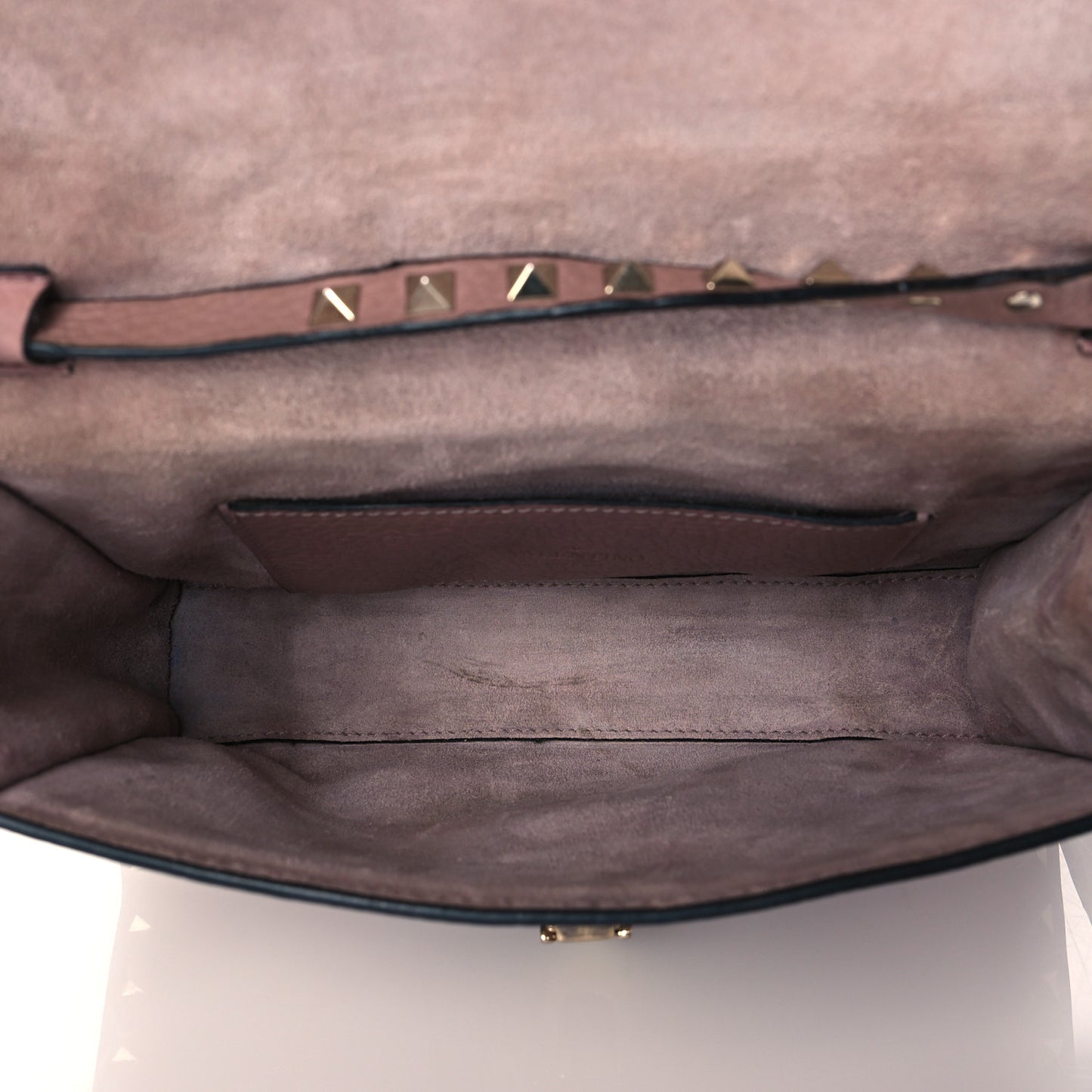 Pebbled Calfskin Medium Rockstud Flip Lock Crossbody Bag Lipstick