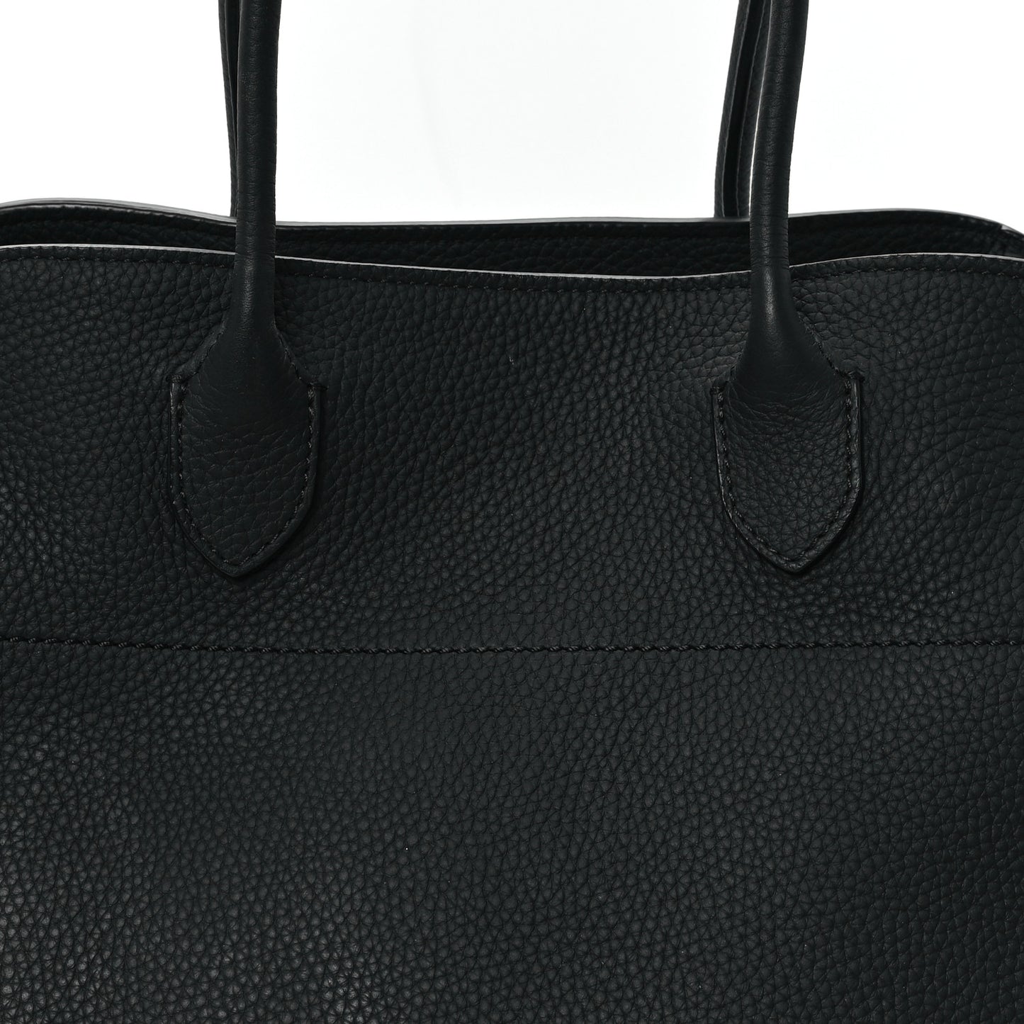 Matte Grained Calfskin Soft Margaux 15 Black