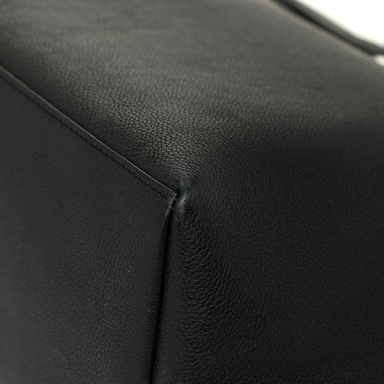 Louis Vuitton Calfskin Lockme Go Tote Black 20 of 20